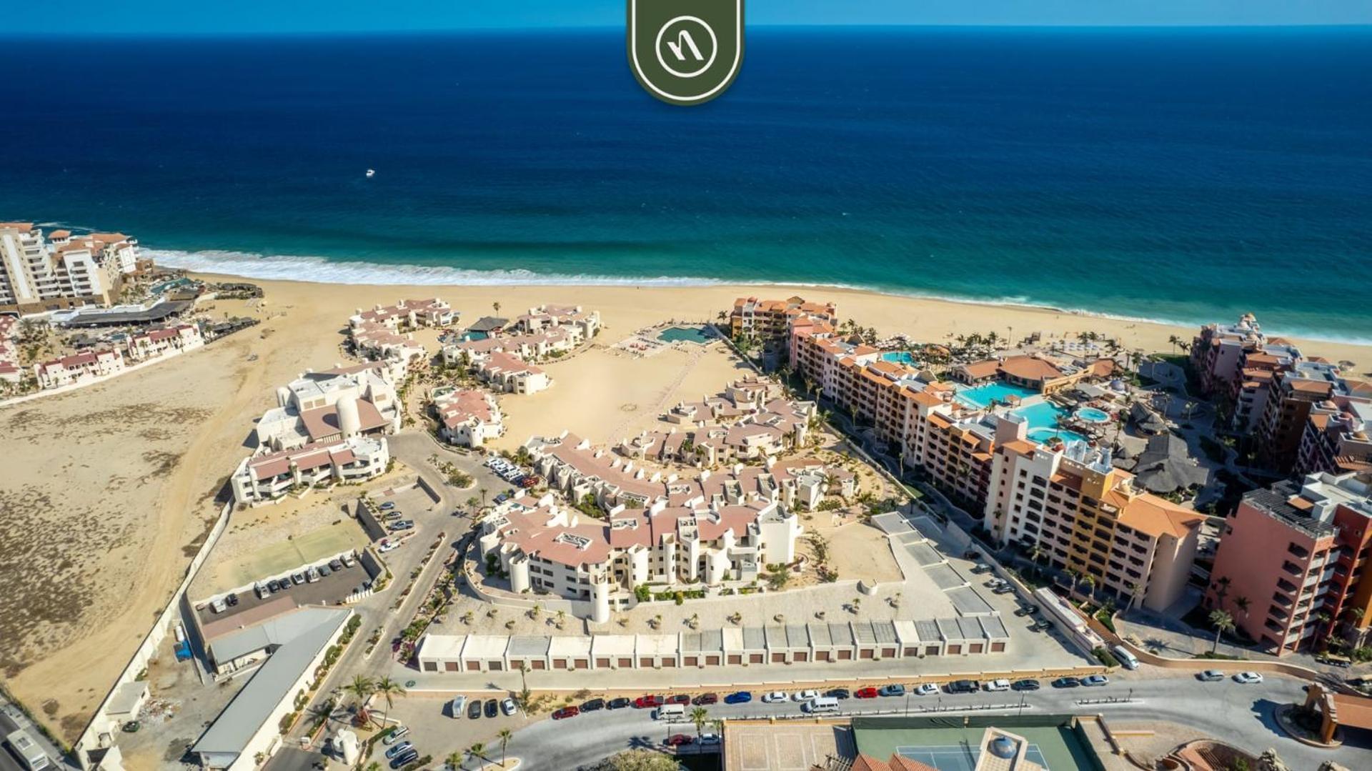 Oceanfront With Private Balcony - Pool