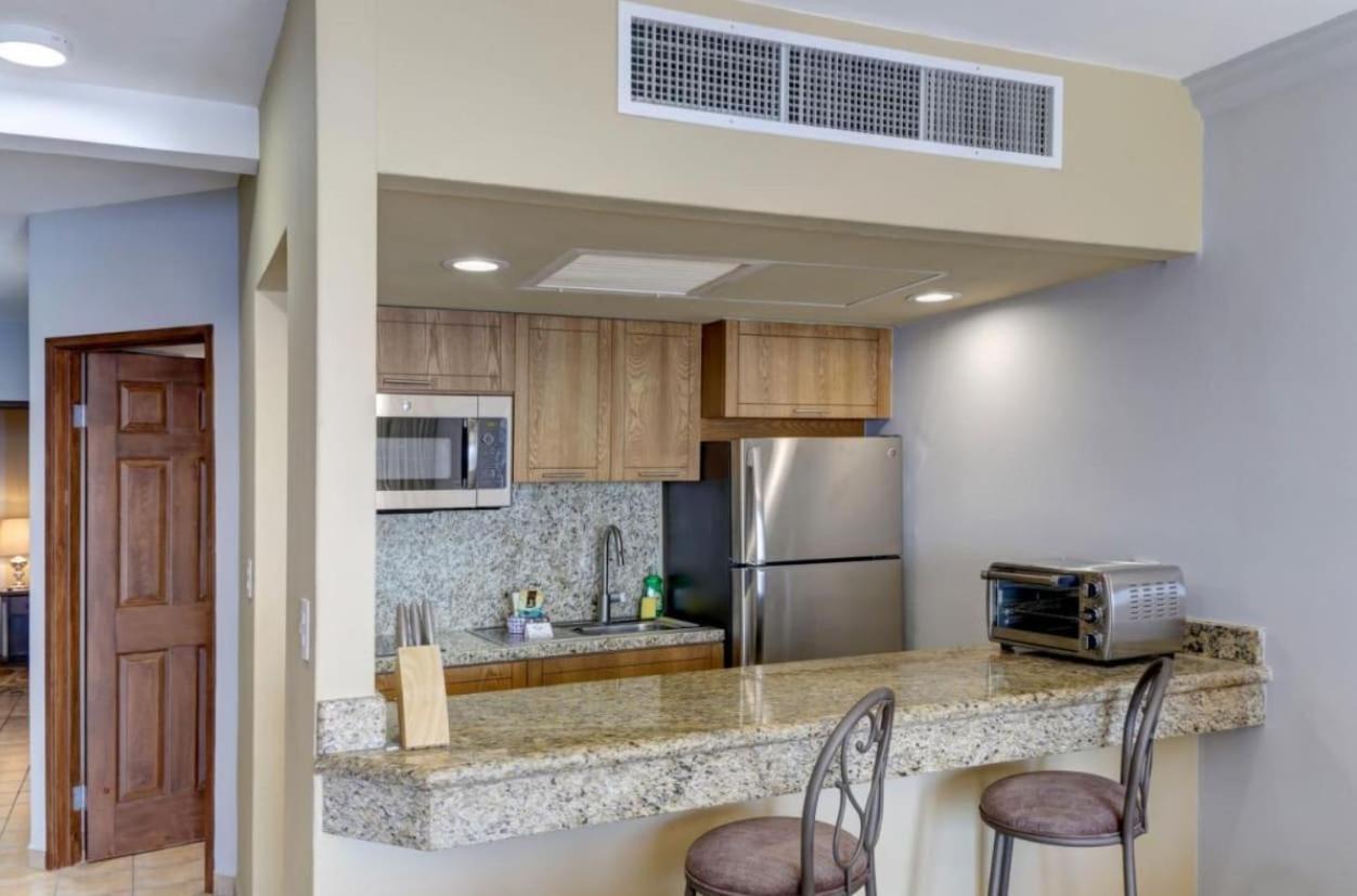 2bd Del Palmar: Cabo Luxury