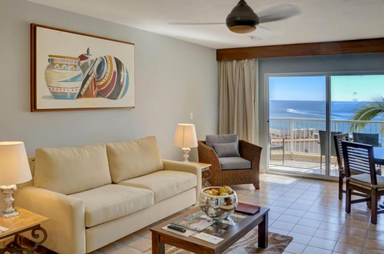2bd Del Palmar: Cabo Luxury Cabo San Lucas