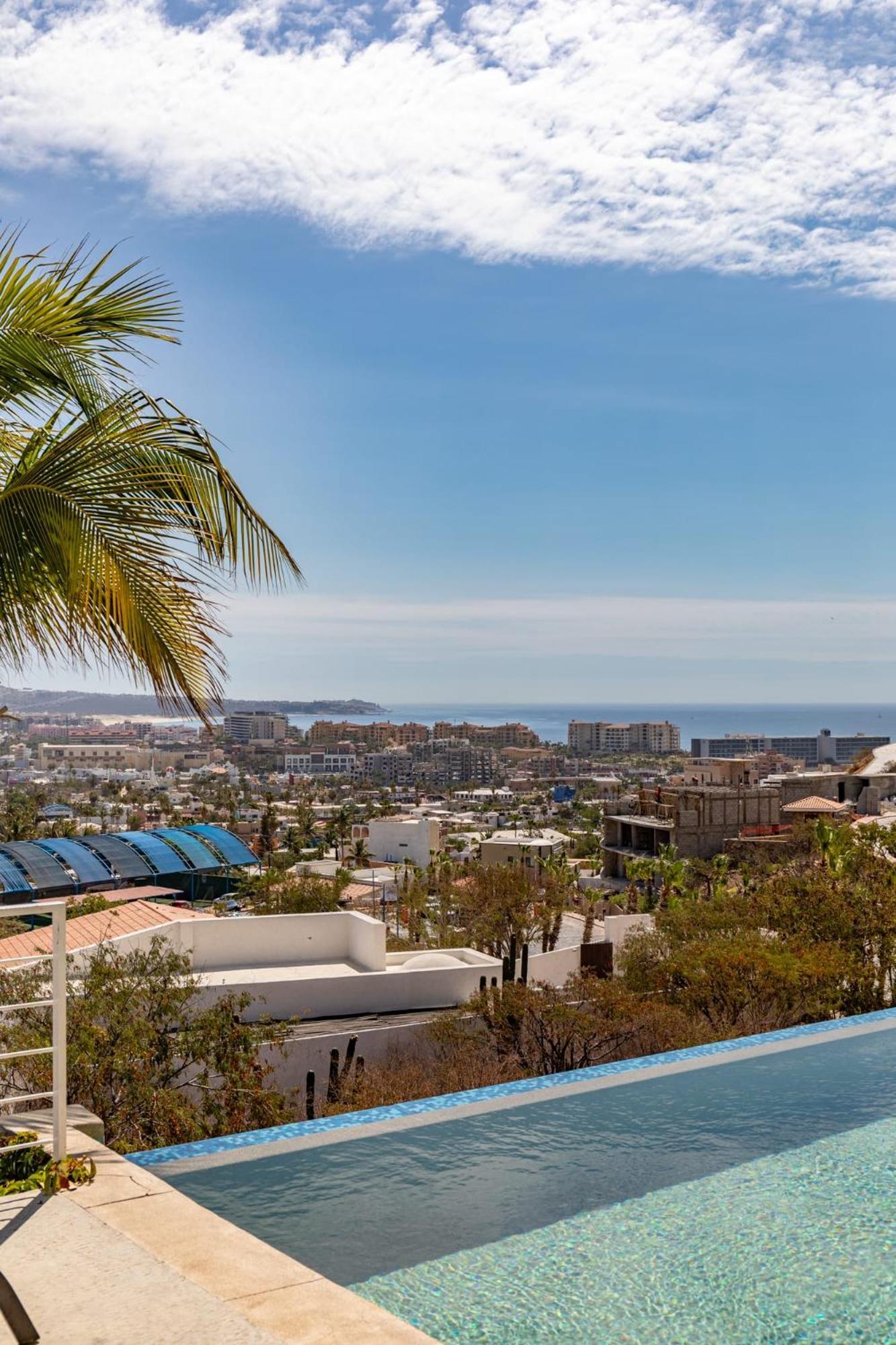 Holiday home 3br Downtown With Amazing Views *
