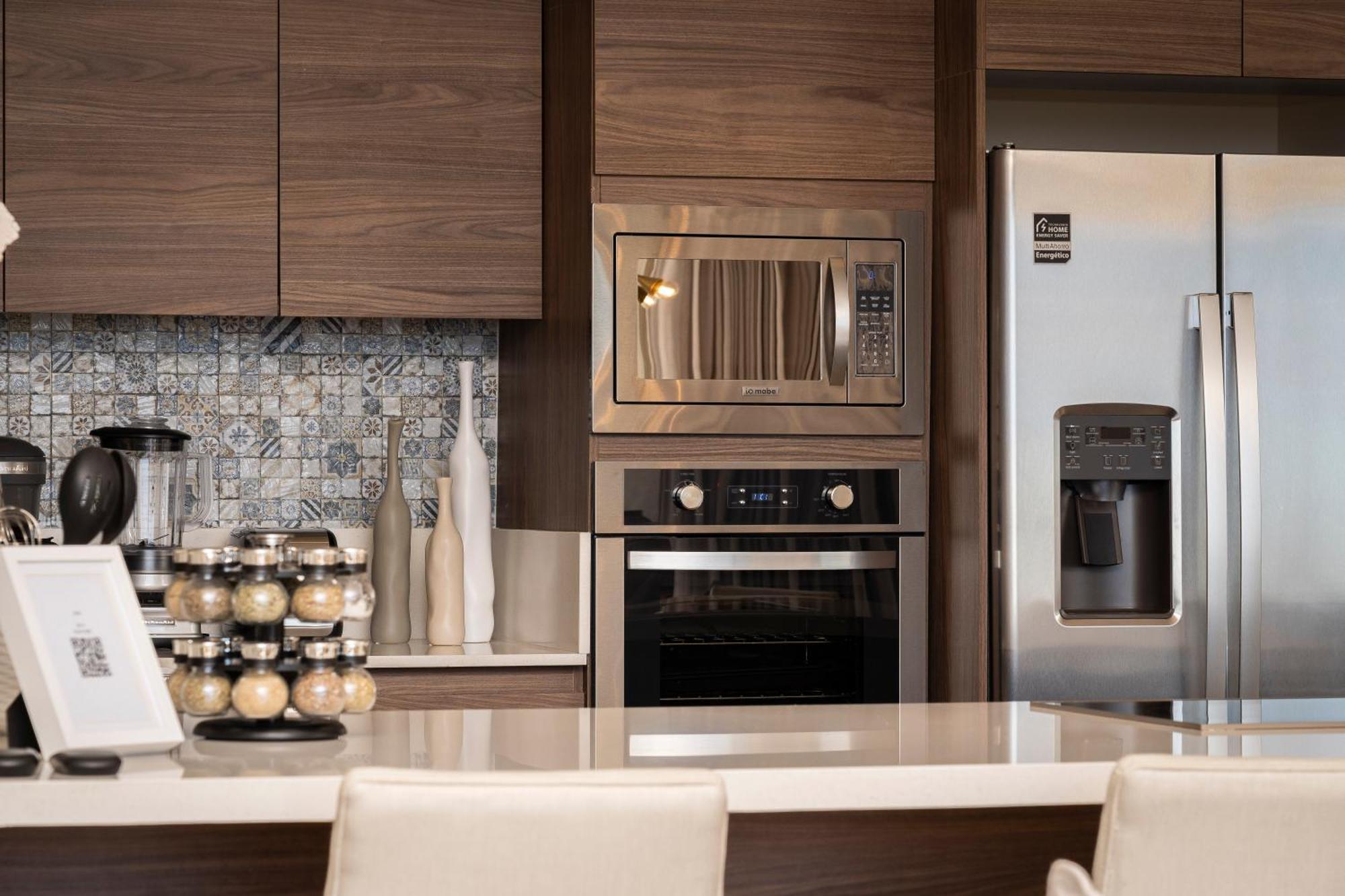 Luxury With Pool, Jacuzzi, And Private Terrace Apartamento