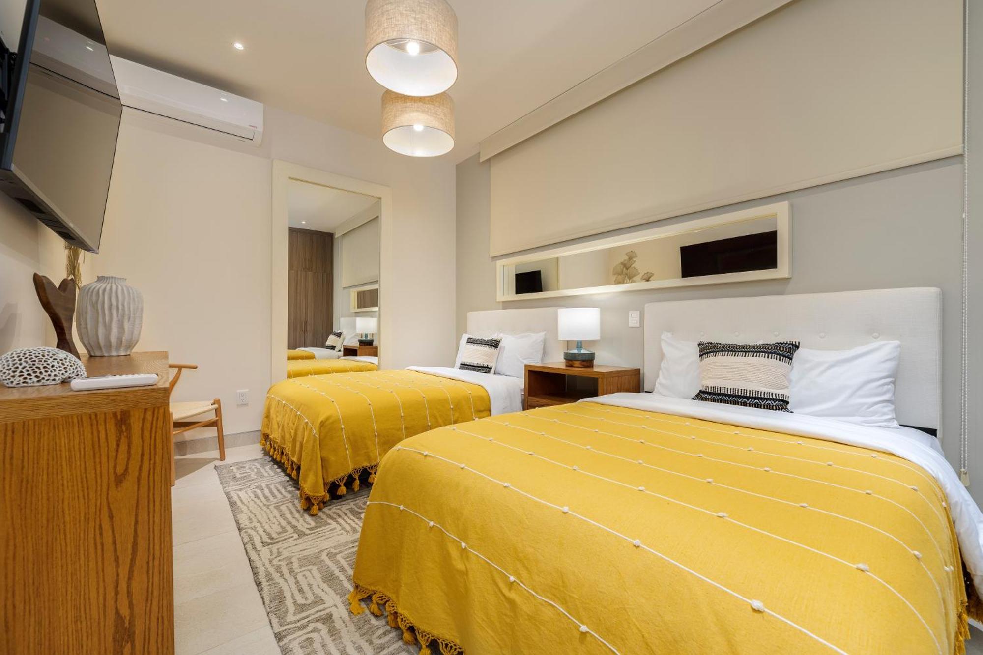 Luxury With Pool, Jacuzzi, And Private Terrace Apartamento