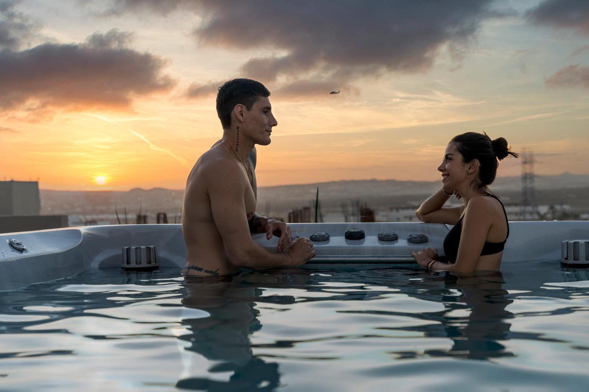 Penthouse With Private Jacuzzi In San Lucas *