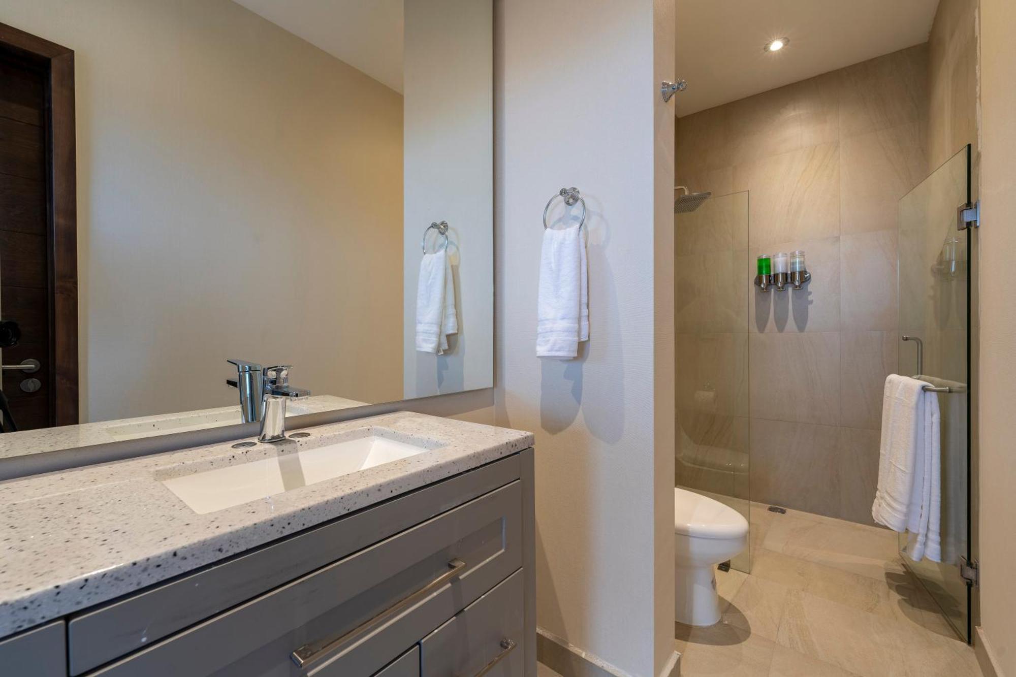 Penthouse With Private Jacuzzi In San Lucas Apartment *