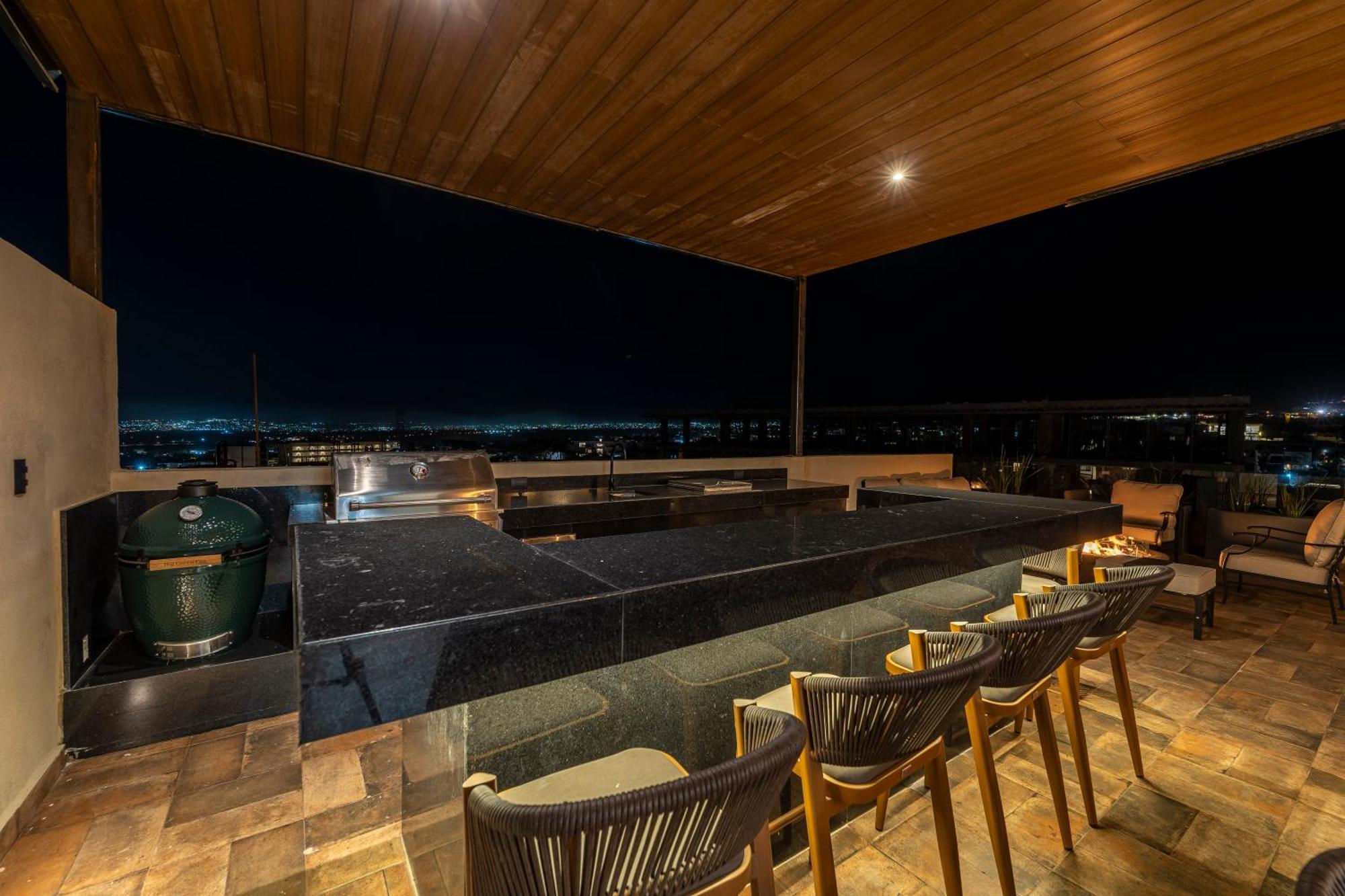 Apartment Penthouse With Private Jacuzzi In San Lucas *