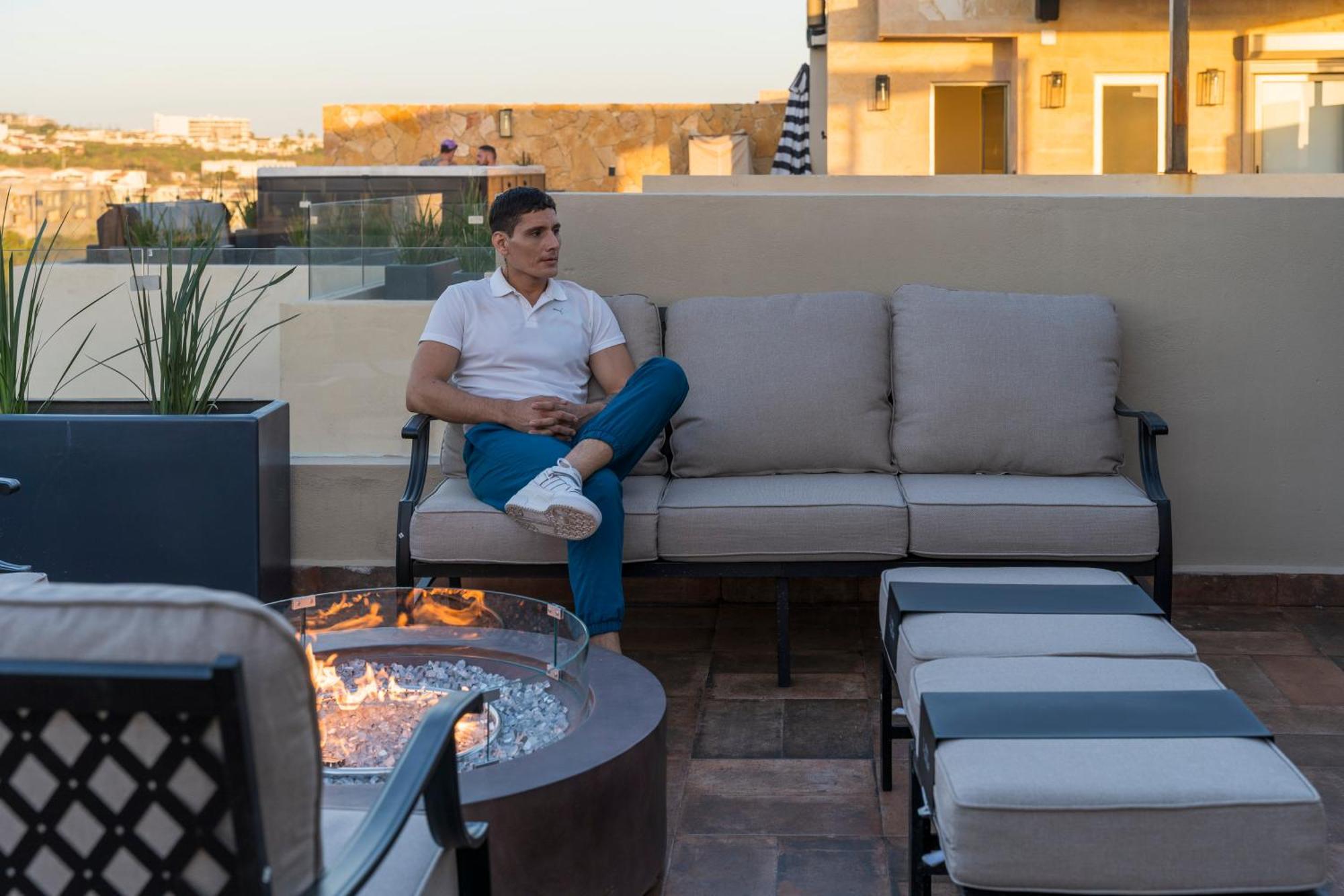 Penthouse With Private Jacuzzi In San Lucas Apartment