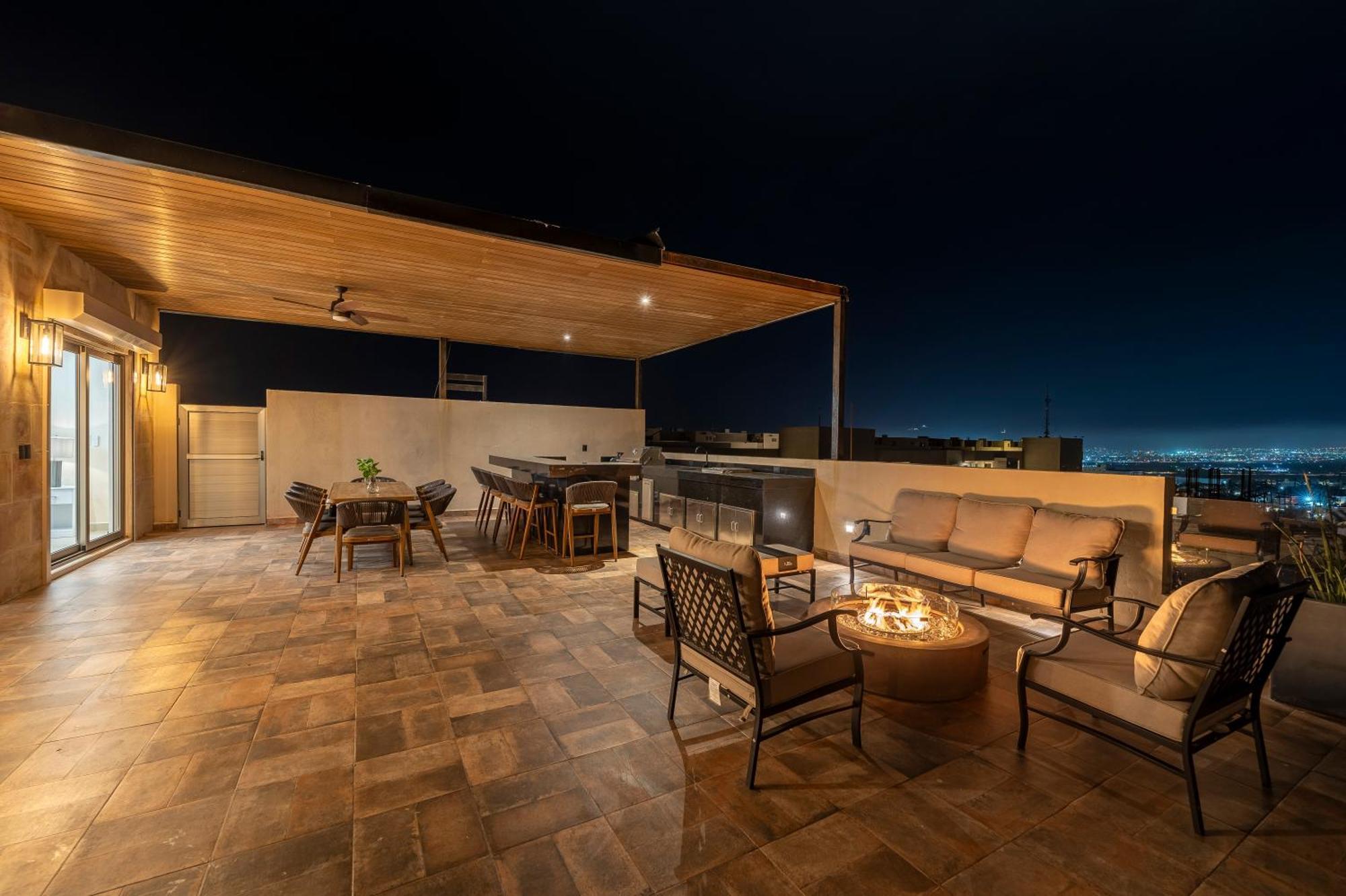 Apartment Penthouse With Private Jacuzzi In San Lucas