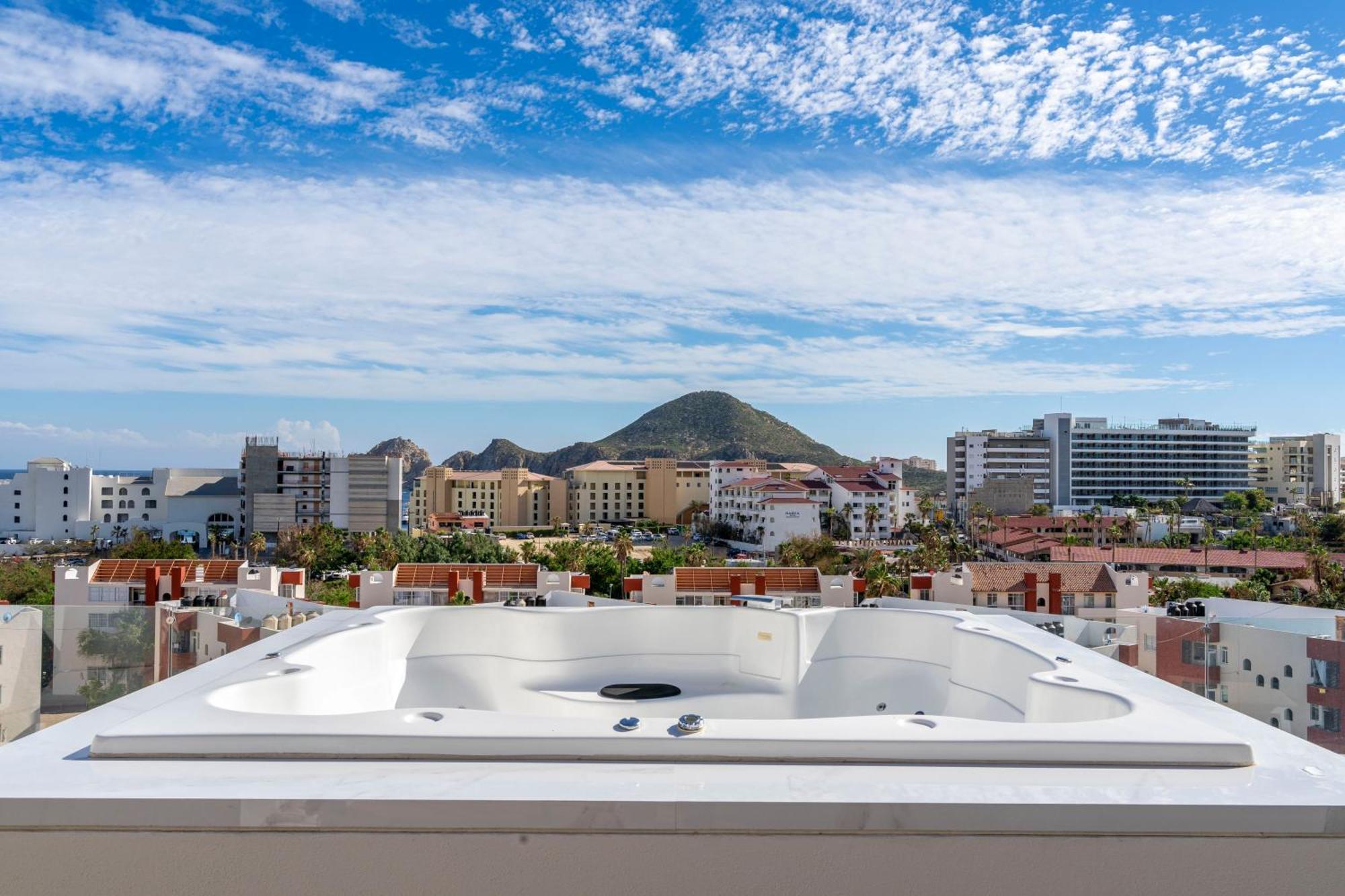 New With Private Jacuzzi In El Medano Apartment