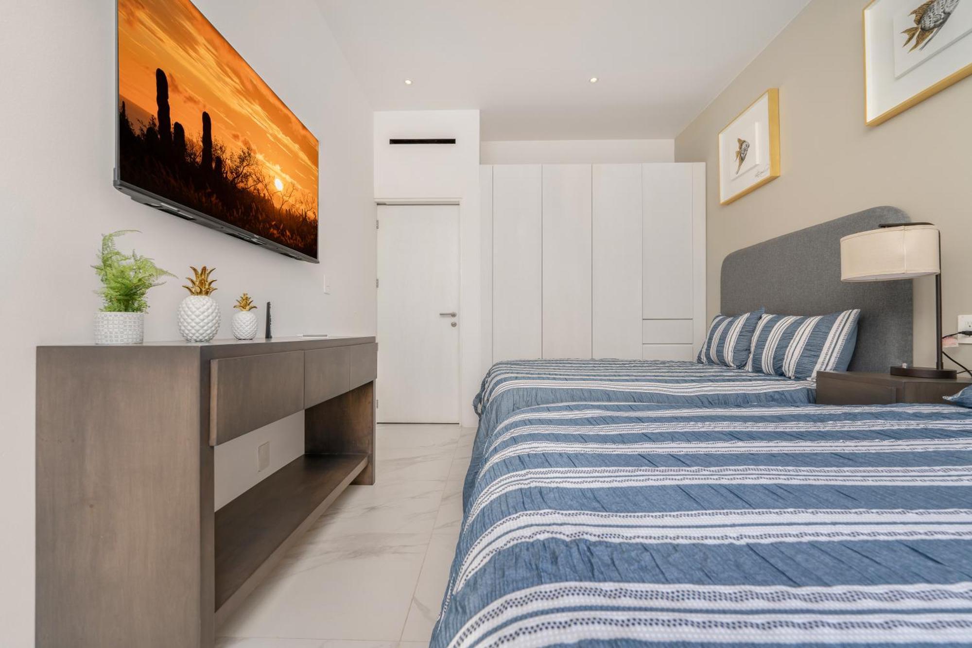 New Penthouse In Medano With Jacuzzi And Terrace