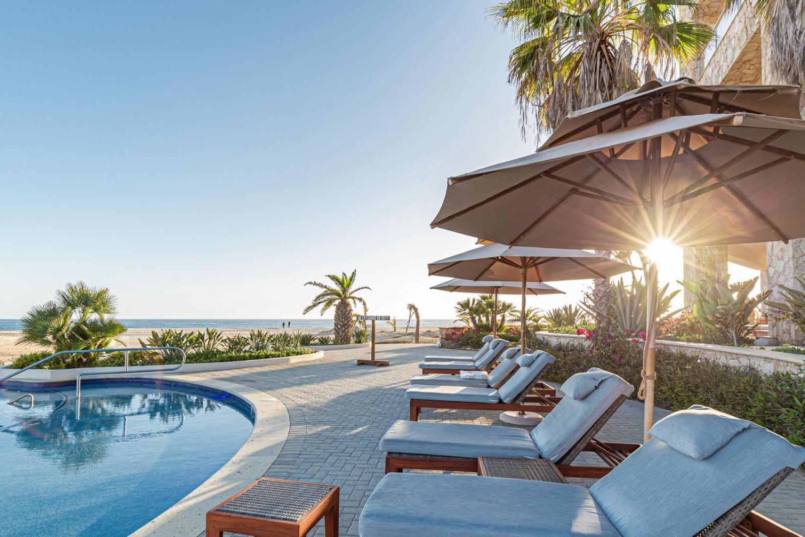 Oceanfront Chic Retreat Studio-golf-spa-jacuzzi & More! * Cabo San Lucas