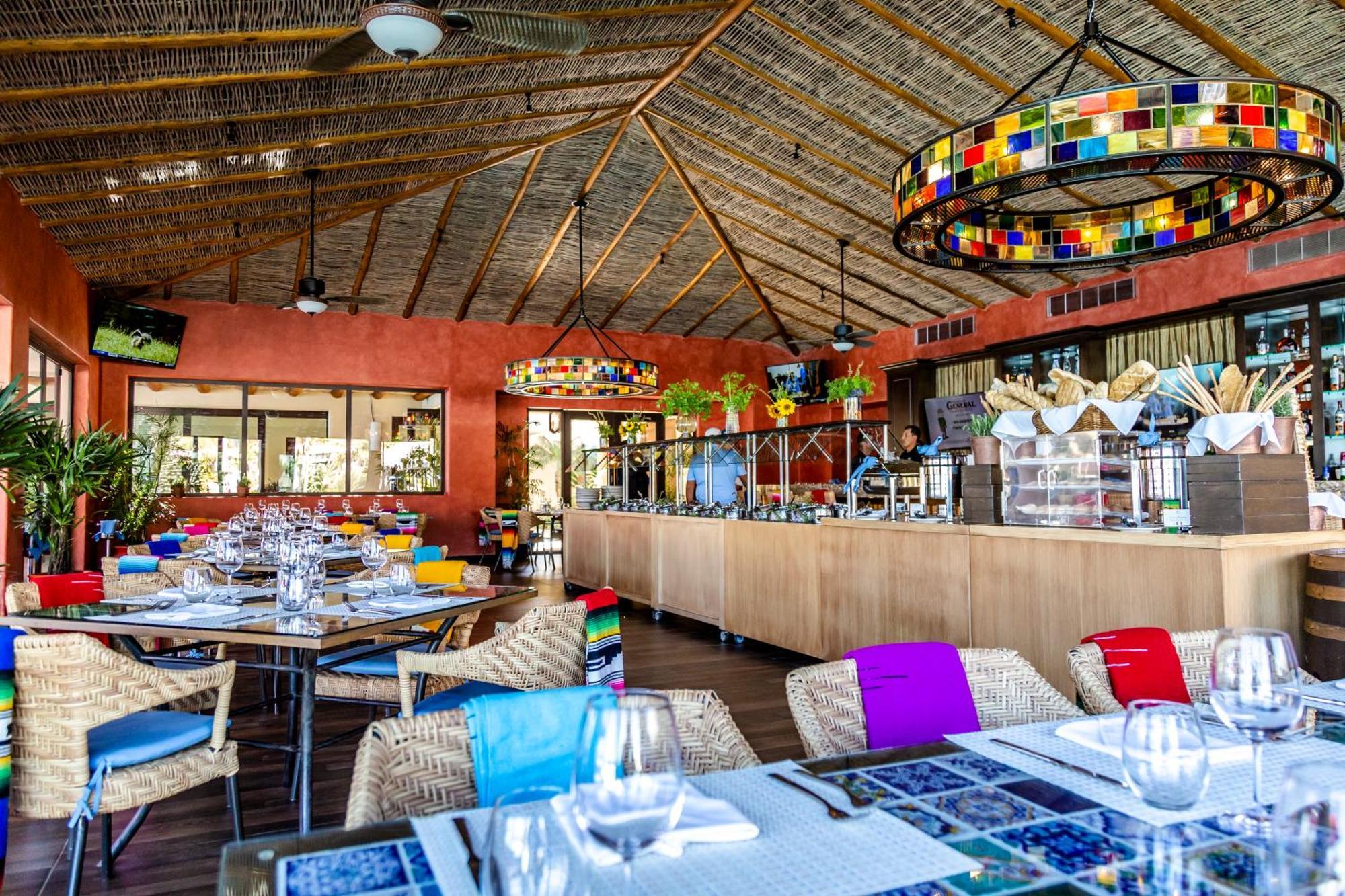 Oceanfront Chic Retreat Studio-golf-spa-jacuzzi & More! * Cabo San Lucas