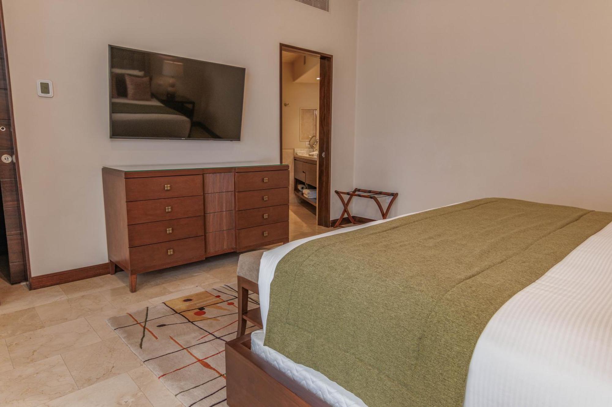 Apartment Oceanfront Chic Retreat Studio-golf-spa-jacuzzi & More! Cabo San Lucas