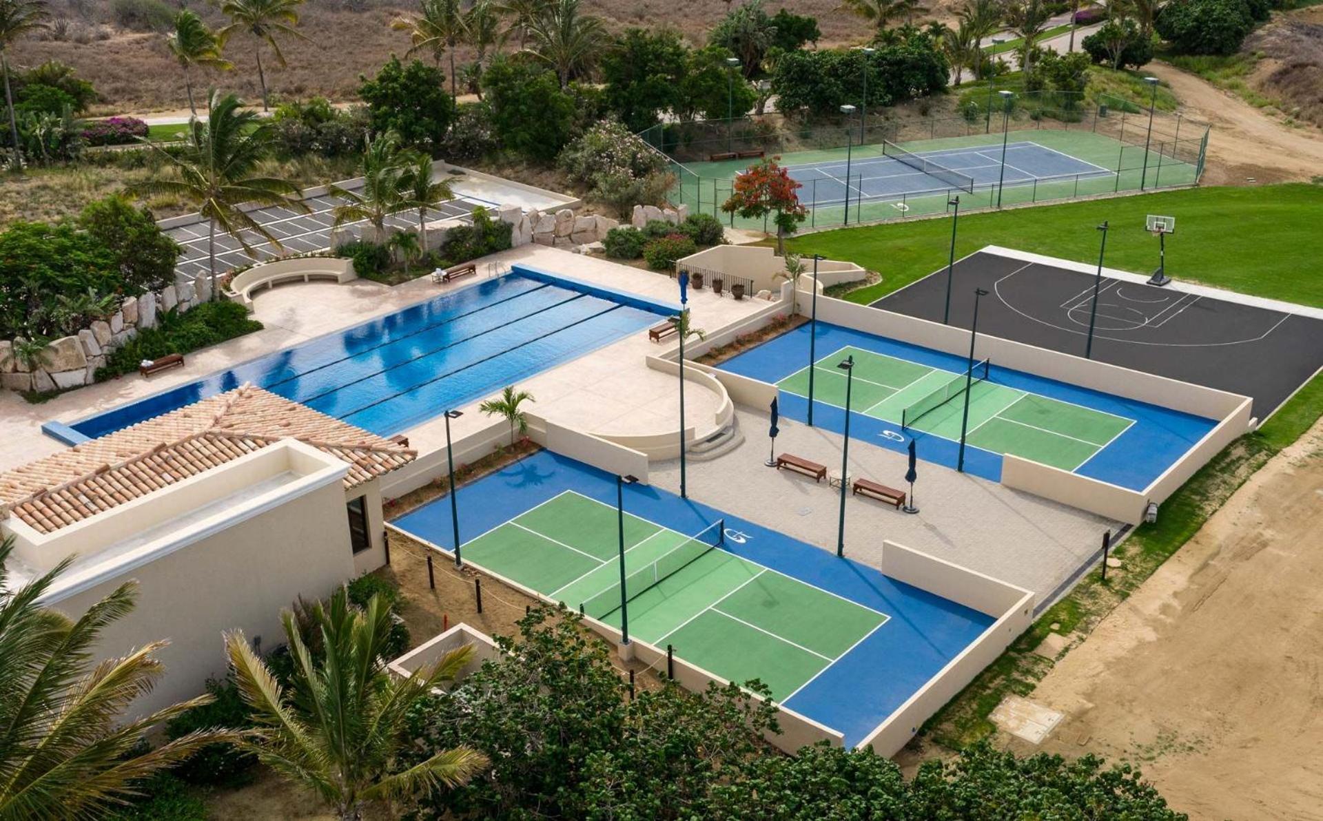Oceanfront Chic Retreat Studio-golf-spa-jacuzzi & More! Apartment *