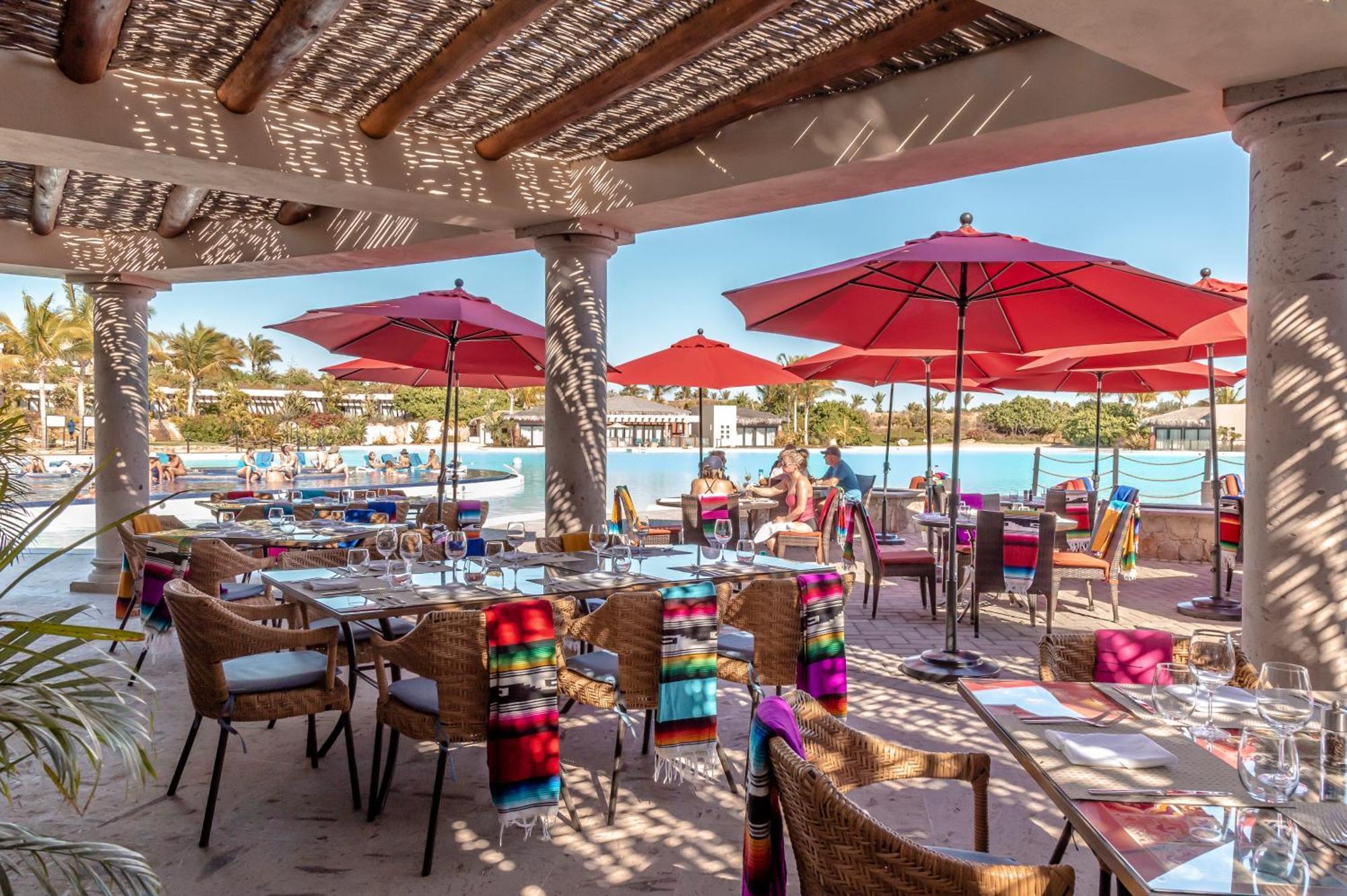 Apartment Oceanfront Chic Retreat Studio-golf-spa-jacuzzi & More! Cabo San Lucas