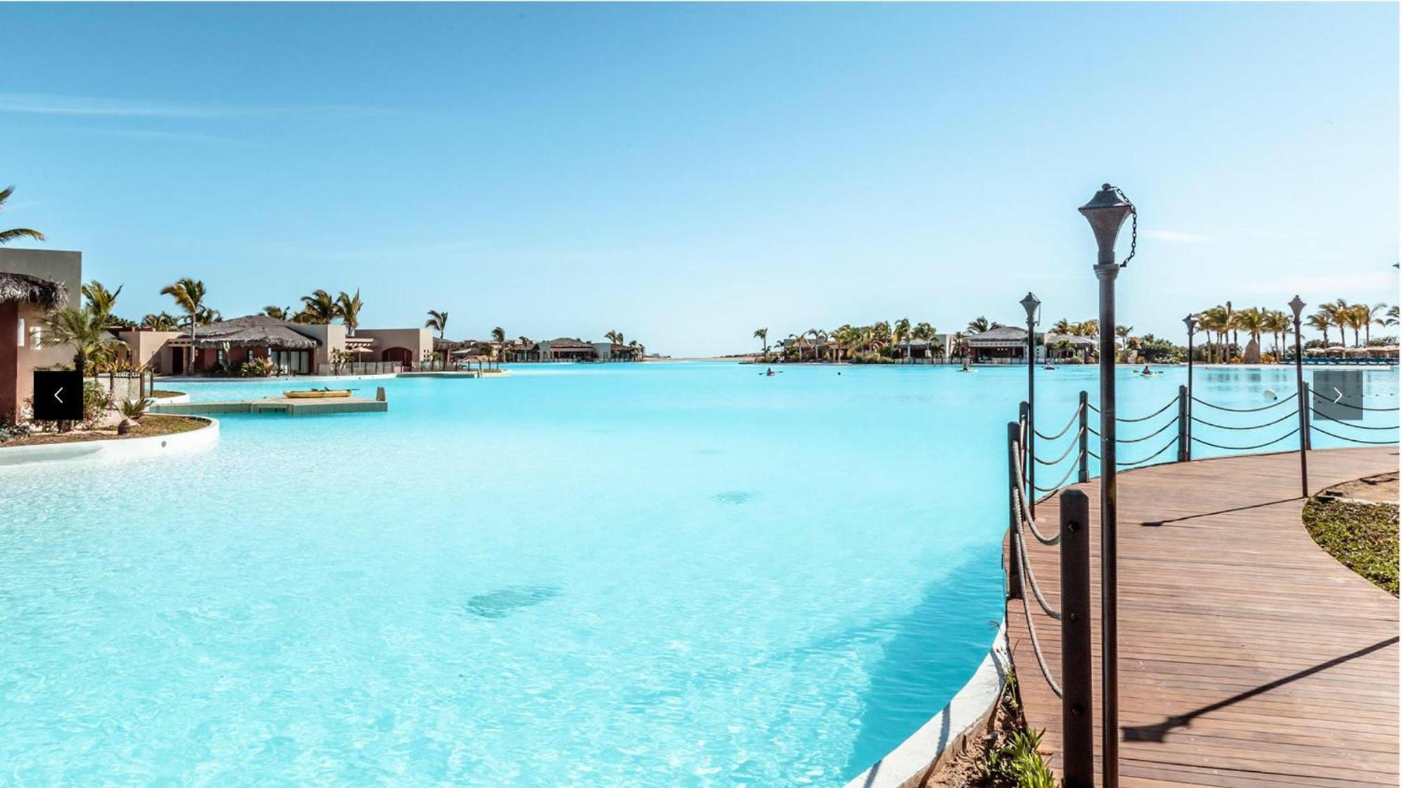 Beachfront 2 Bdrm In Exclusive Diamante Golf