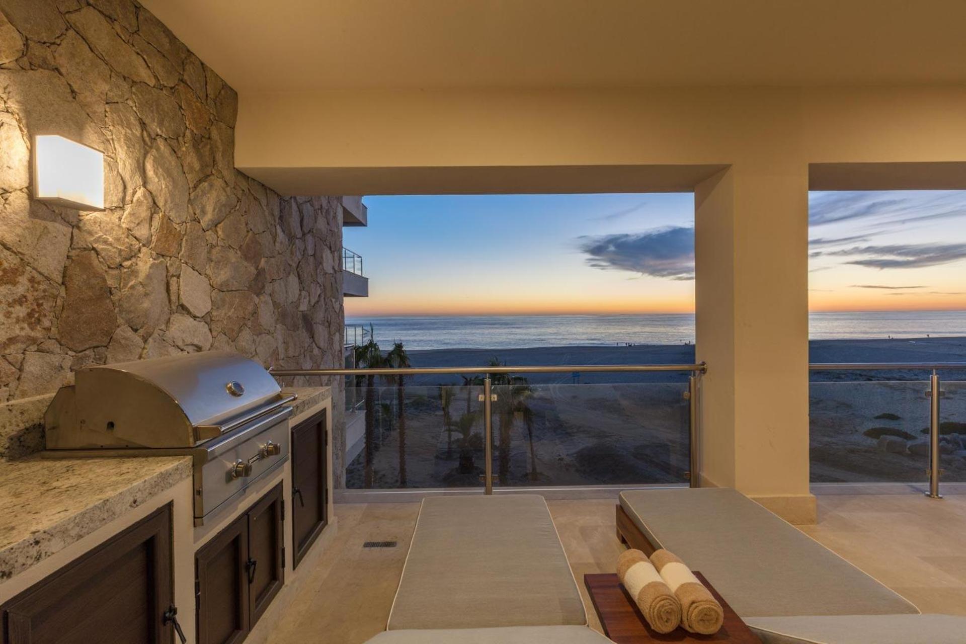 Aparthotel Beachfront 2 Bdrm In Exclusive Diamante Golf Cabo San Lucas