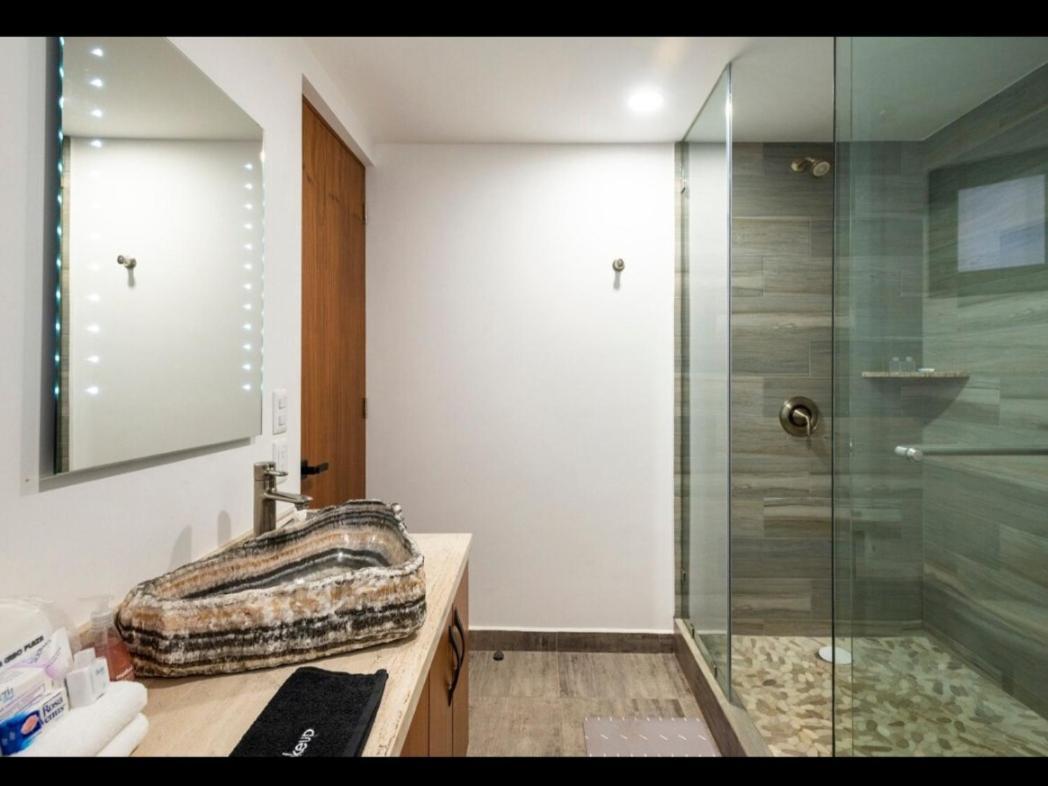 Marina Cabo Plaza Unit 107a