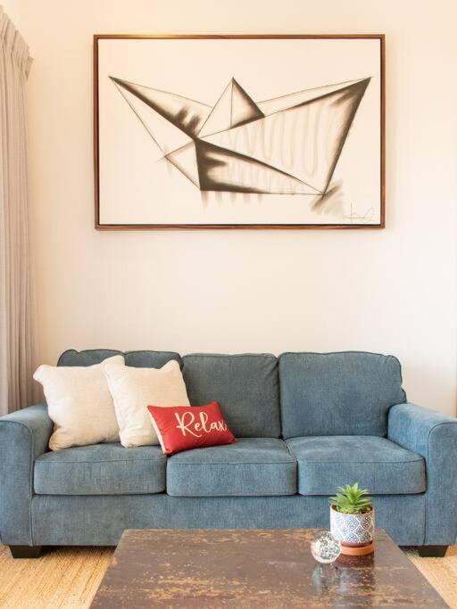 Stunning Views & Lifestyle Apartment
