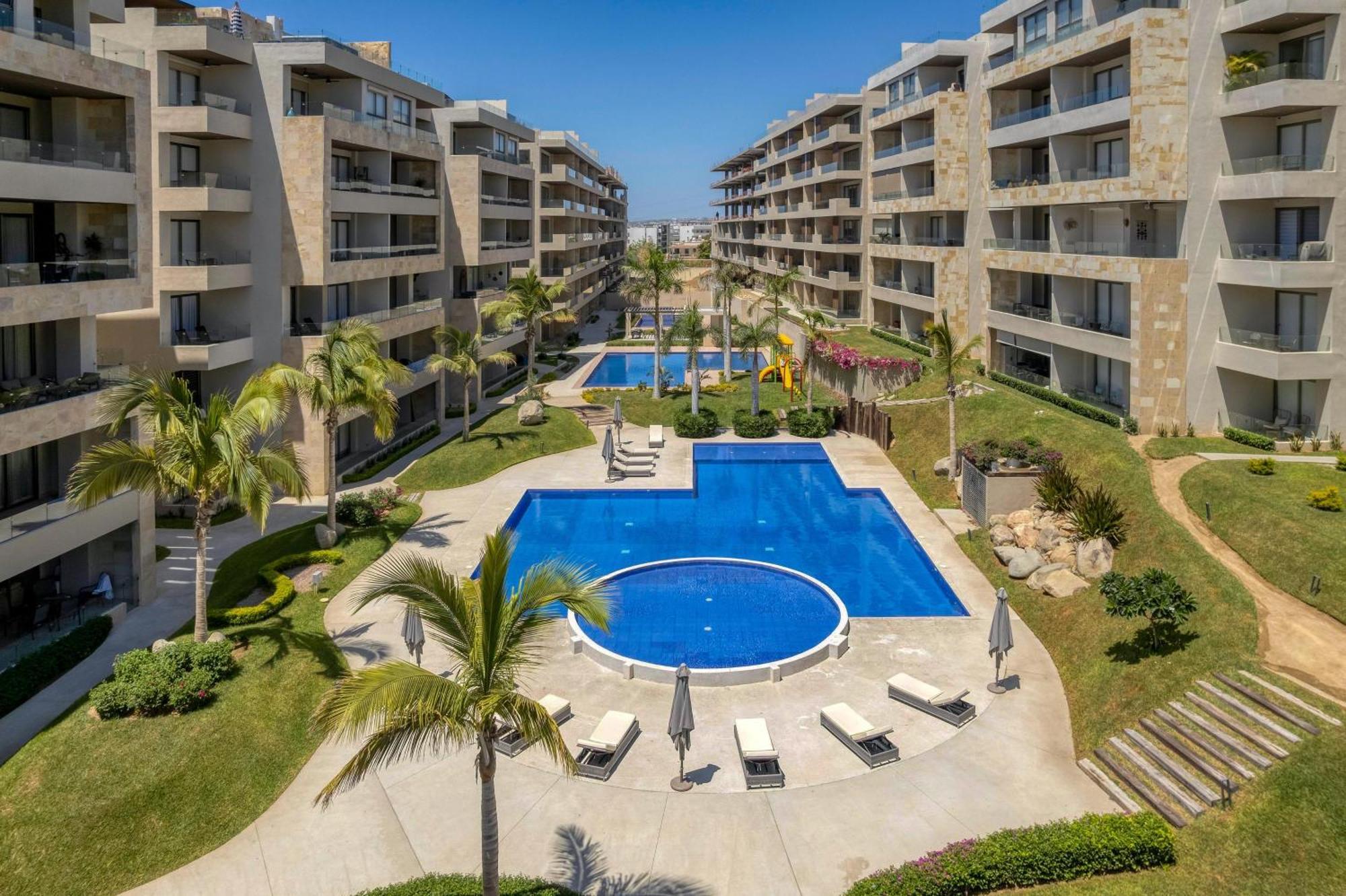 Apartamento Loft Con Balcon Privado, Estacionamiento Gratis - Un Oasis En Cabos