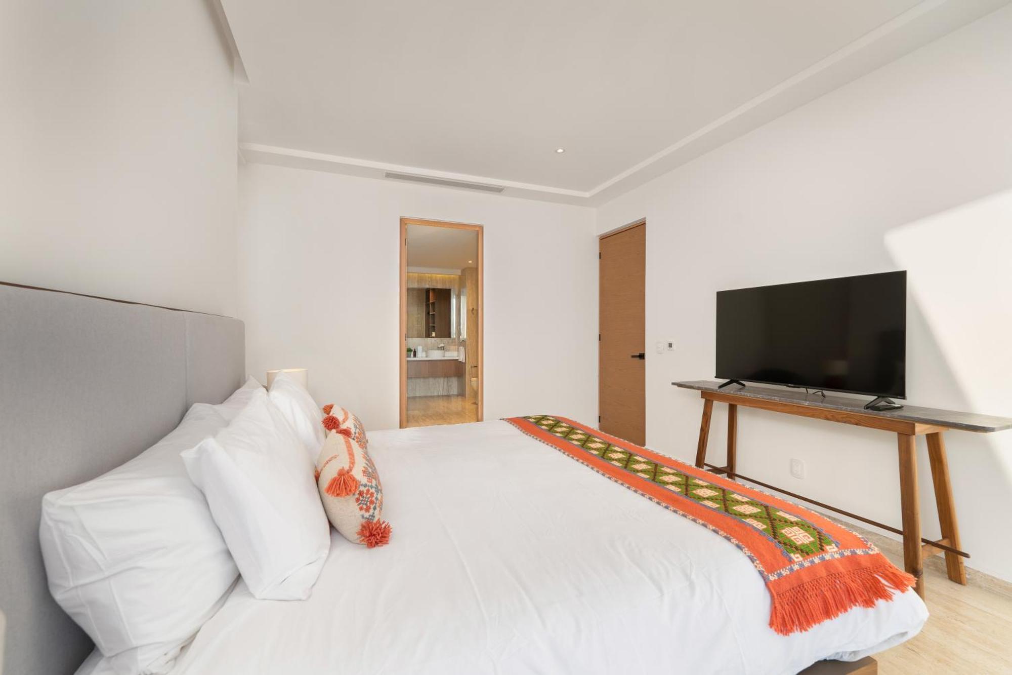 Mistiq Cabos Apartment Cabo San Lucas