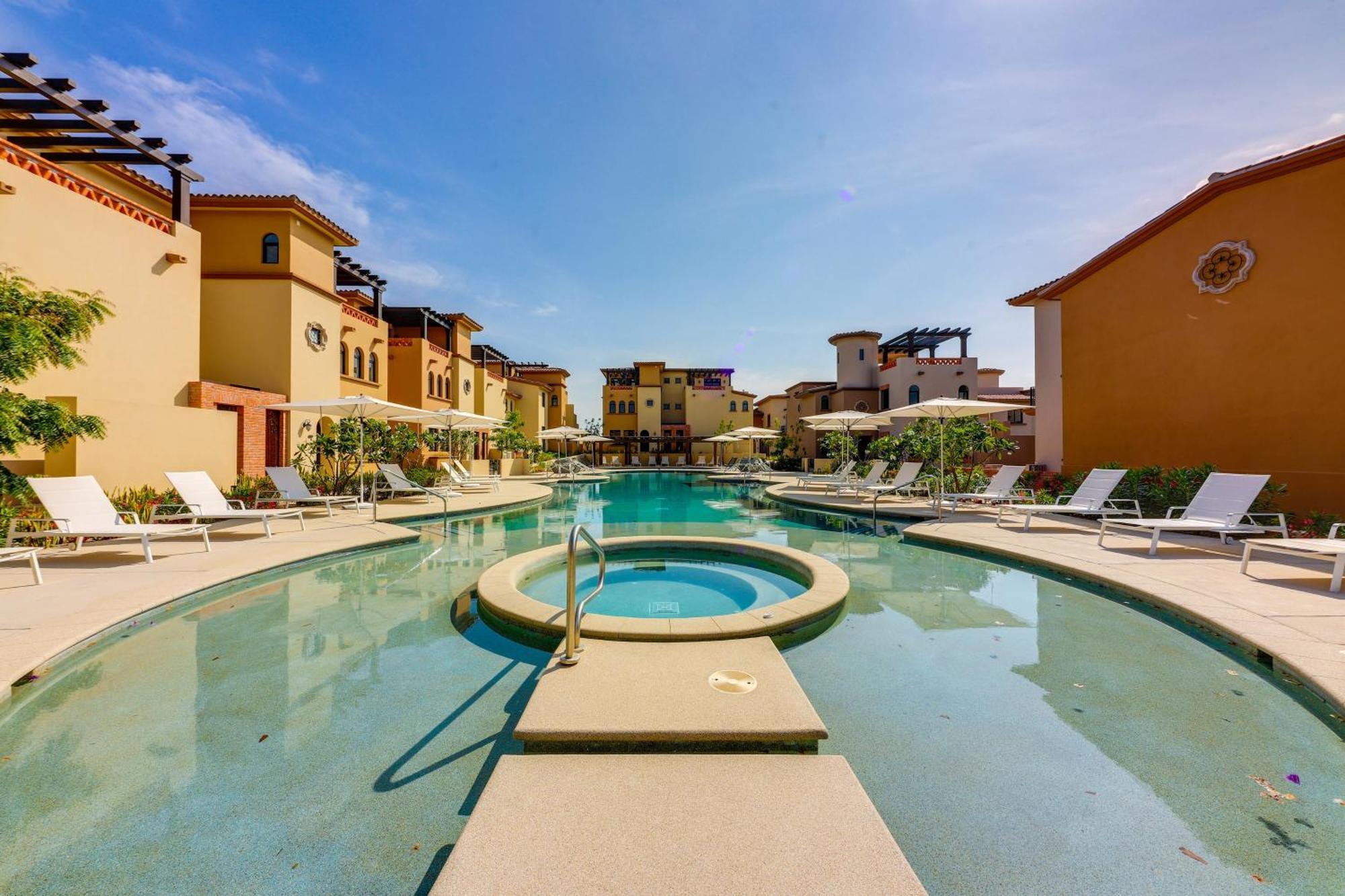 Pueblo Bonito With View Less Than 3 Km To Quivira Golf! Holiday home Cabo San Lucas