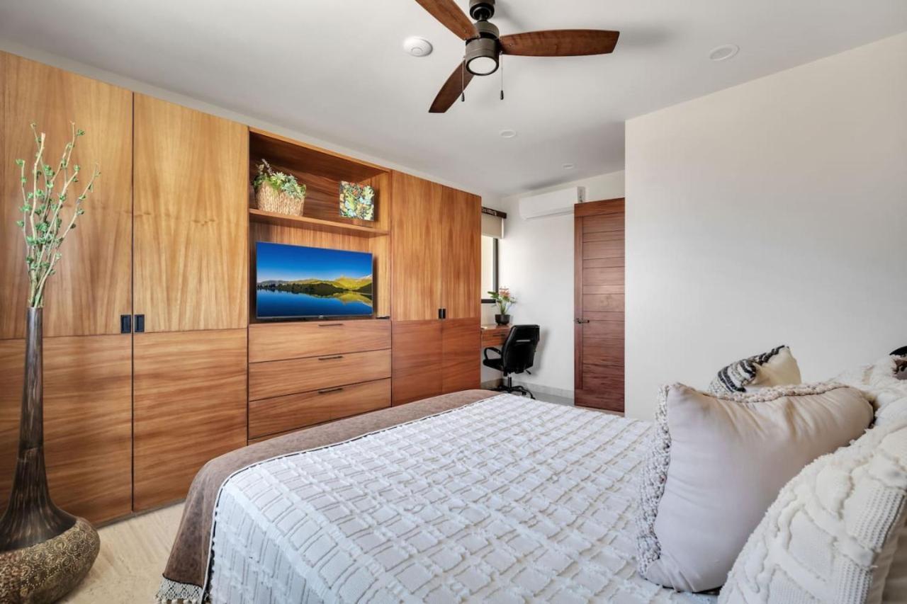3bd-3ba Overlooking Quivira Above Sunset Cabo San Lucas
