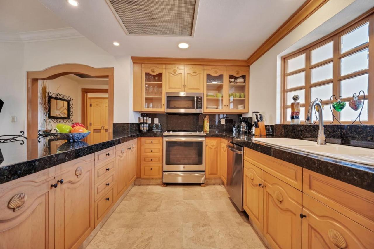 La 2306 - Garden Ocean View Holiday home *