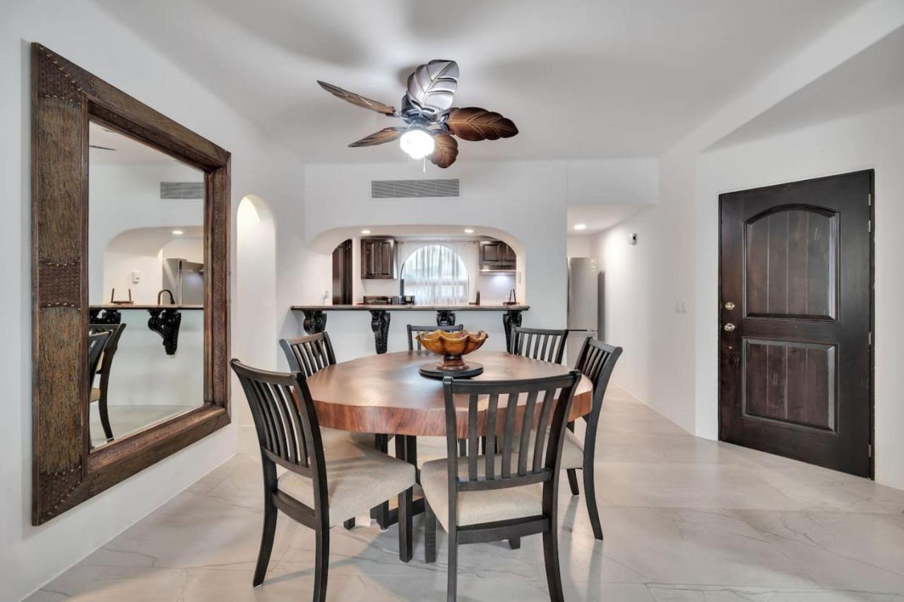 Holiday home Completely Remodeled 2bd-2ba Plaza Bonita