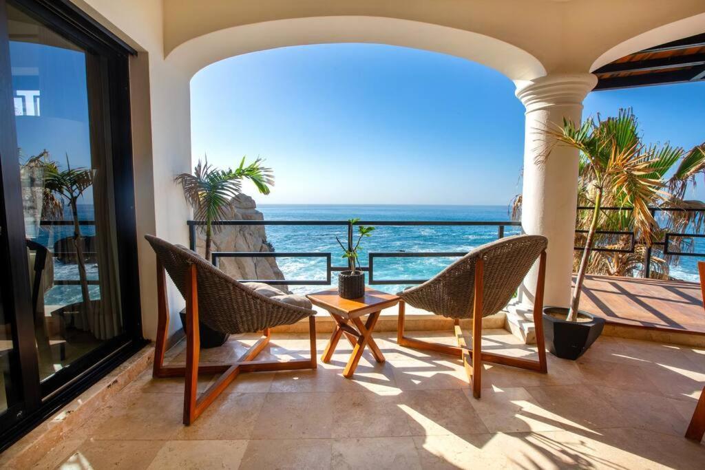 Front Casa Bruma Jacuzzi With Massage Villa *