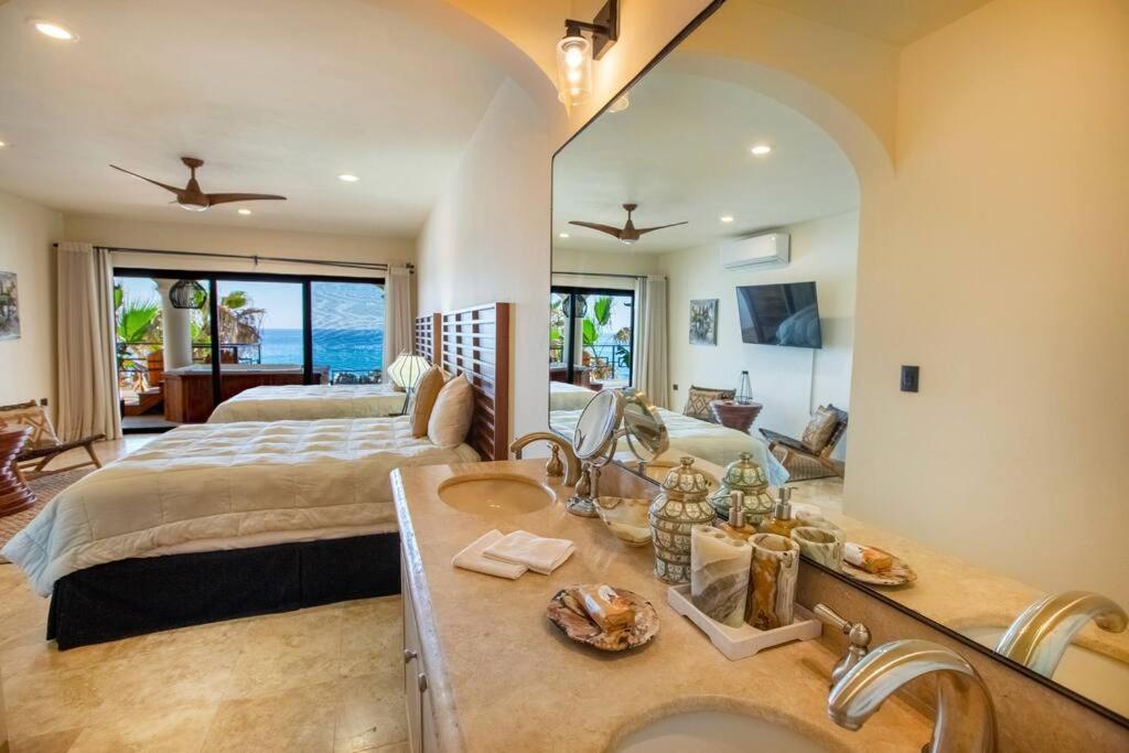 Front Casa Bruma Jacuzzi With Massage Villa