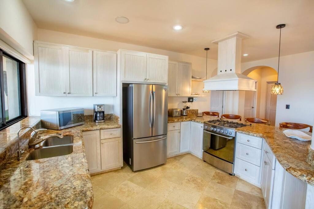 Front Casa Bruma Jacuzzi With Massage Villa Cabo San Lucas