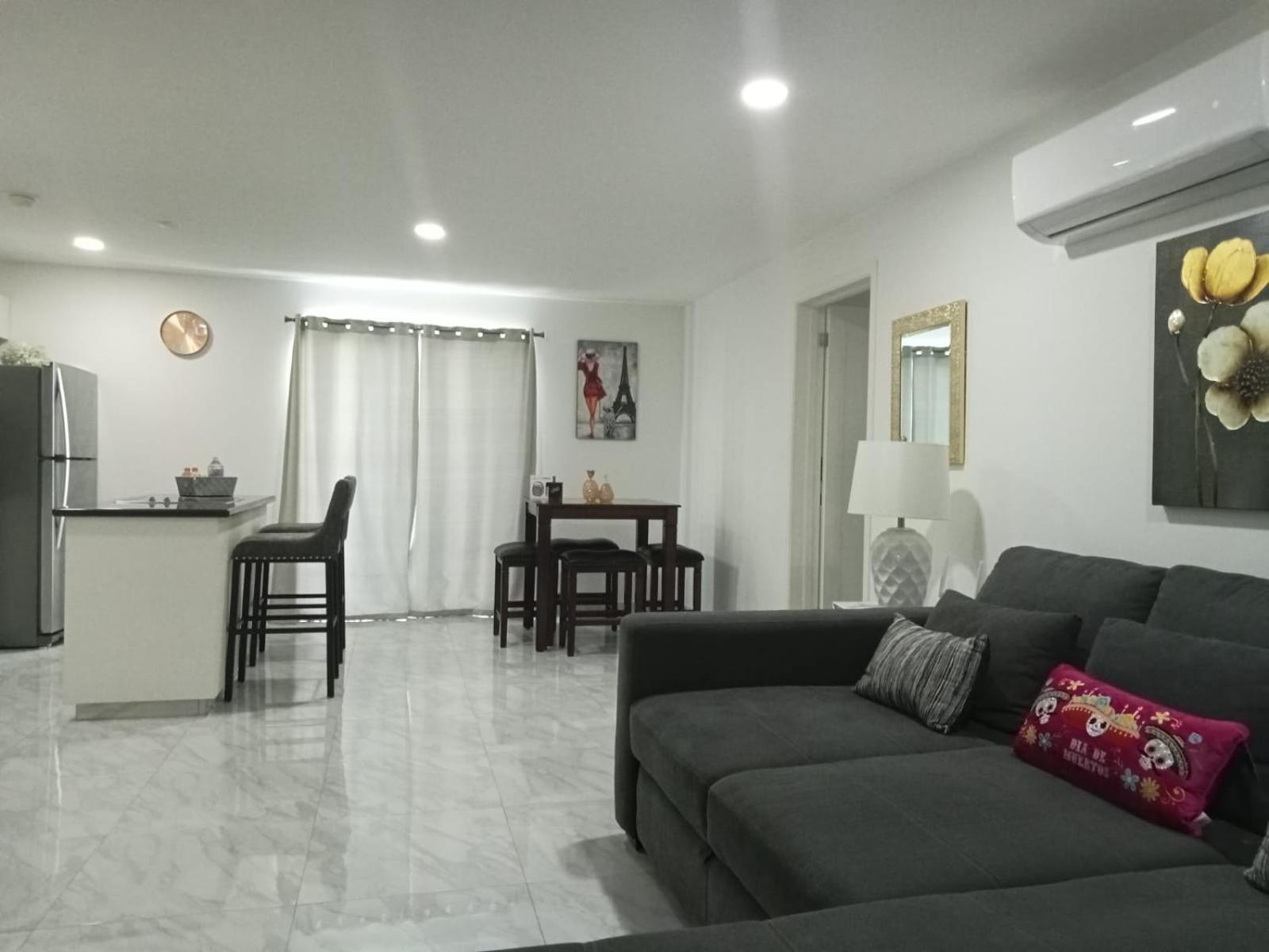 Excepcional One Bedroom *