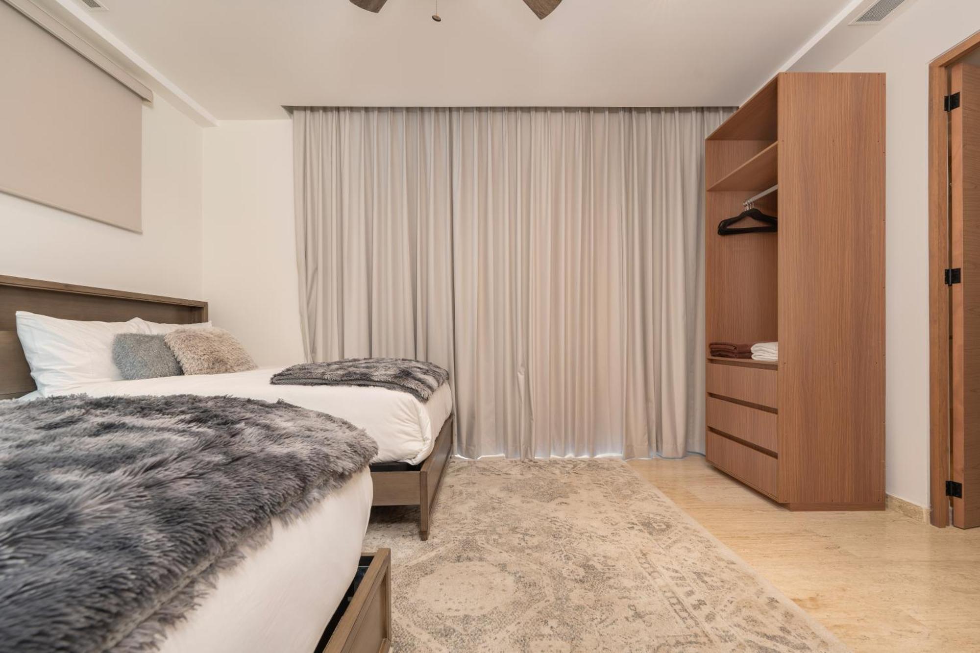Mistiq Cabos Apartment