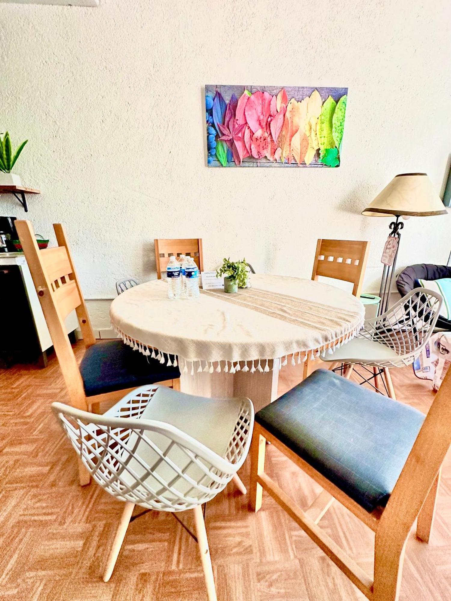 Departamento Centrico, 2 , 4 Camas Matrimoniales, 1 Bano Completo, 1 Estacionamiento Apartment