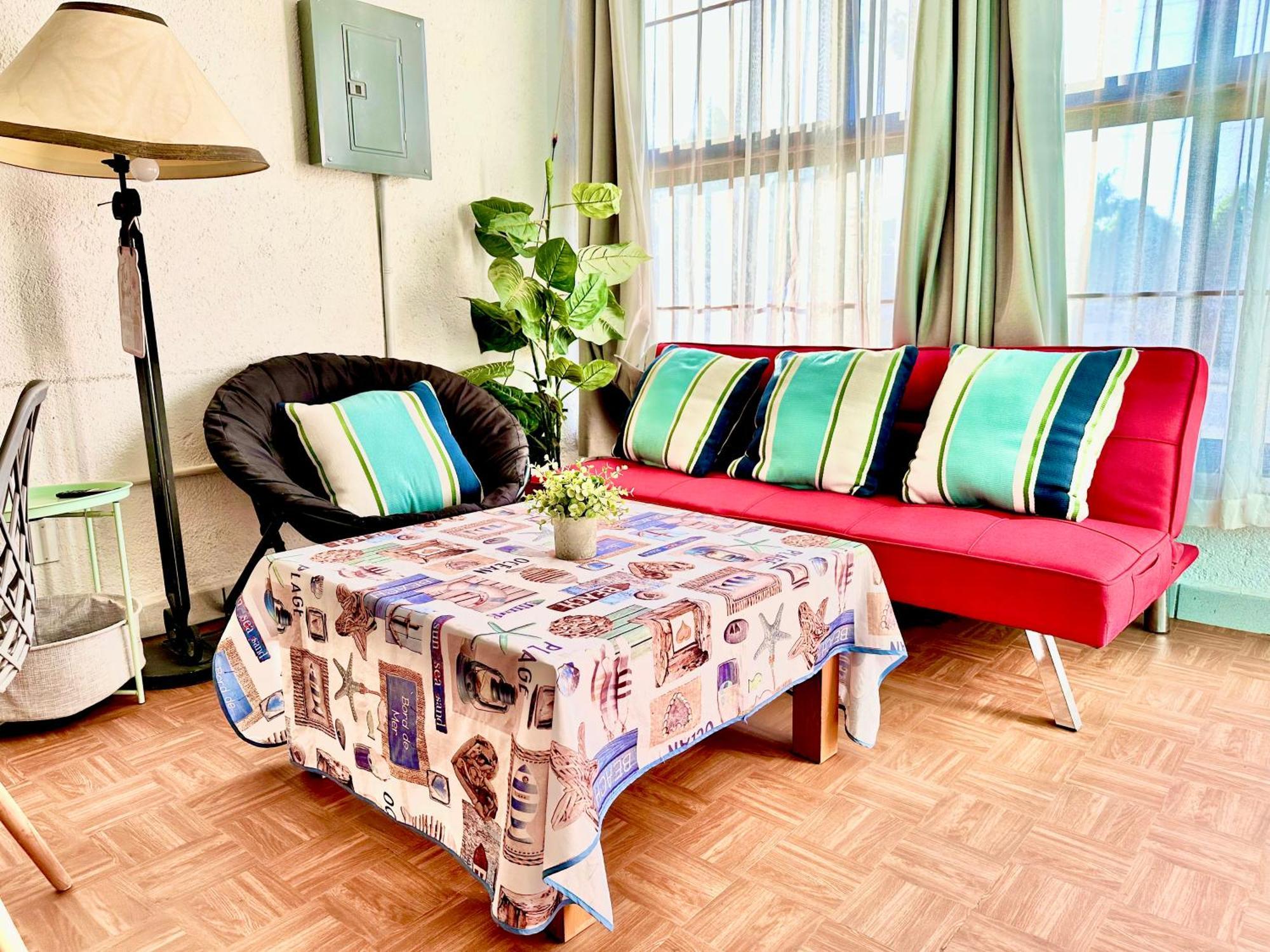 Departamento Centrico, 2 , 4 Camas Matrimoniales, 1 Bano Completo, 1 Estacionamiento Apartment *