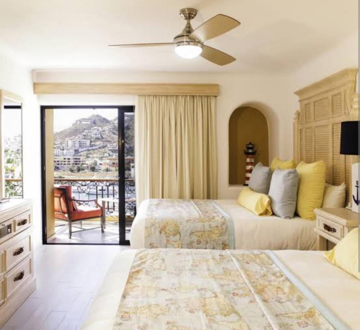 Resort Marina Js Suites *