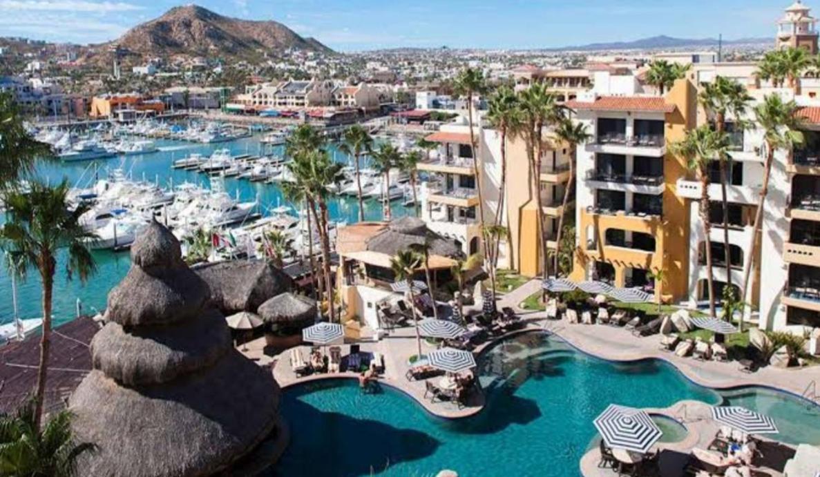 Marina Js Suites *