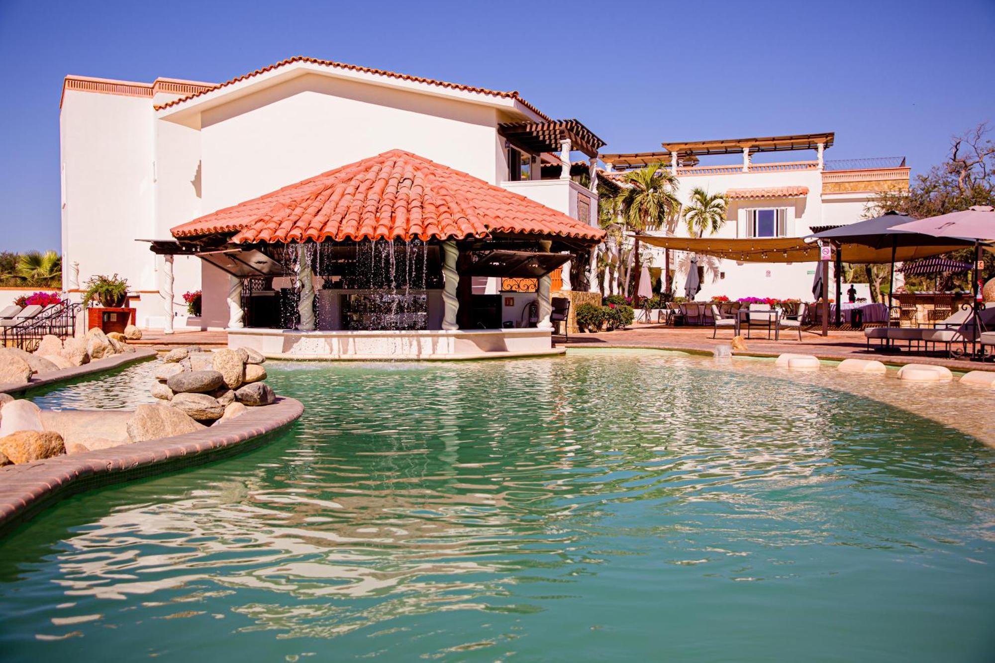 Cabos Golf Resort 4*