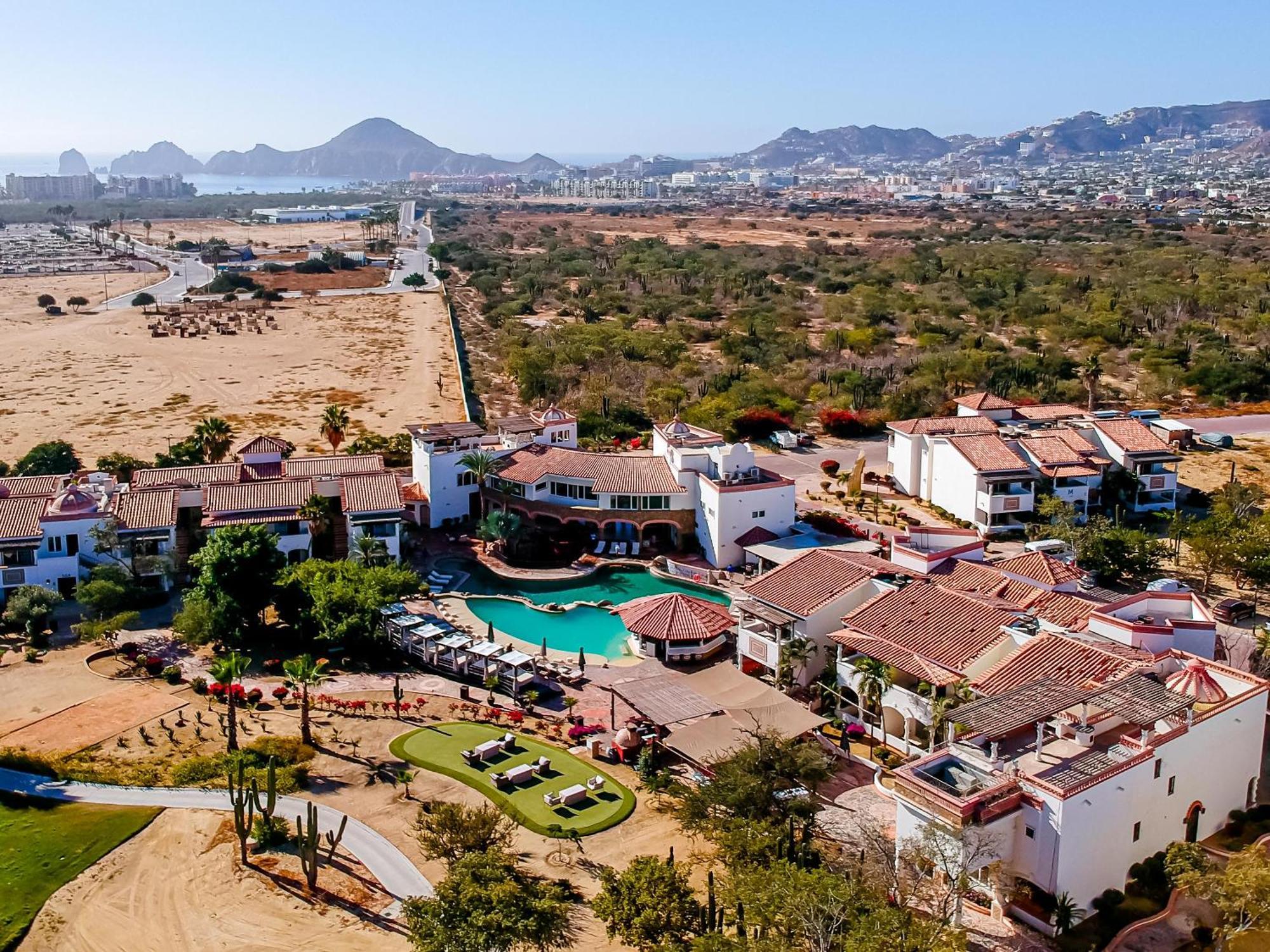 Cabos Golf 4*