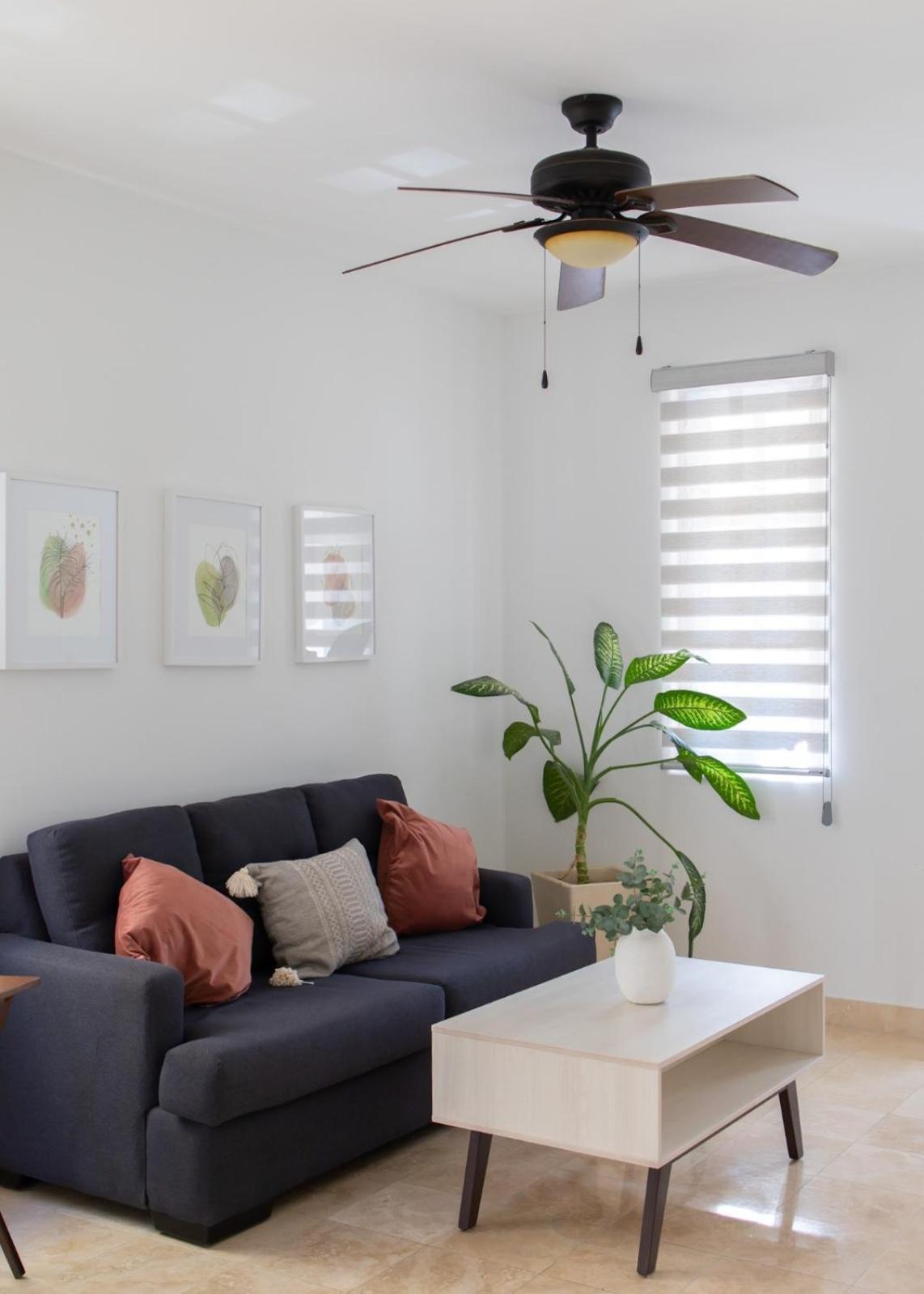 Familyhome, Private Hottube&garden, Medanobeach10min