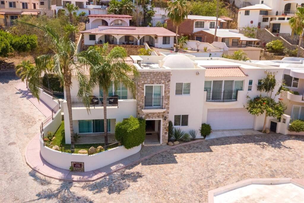 Villa Cola De Ballena In Exclusive El Pedregal At Cabo's Downtown Cabo San Lucas