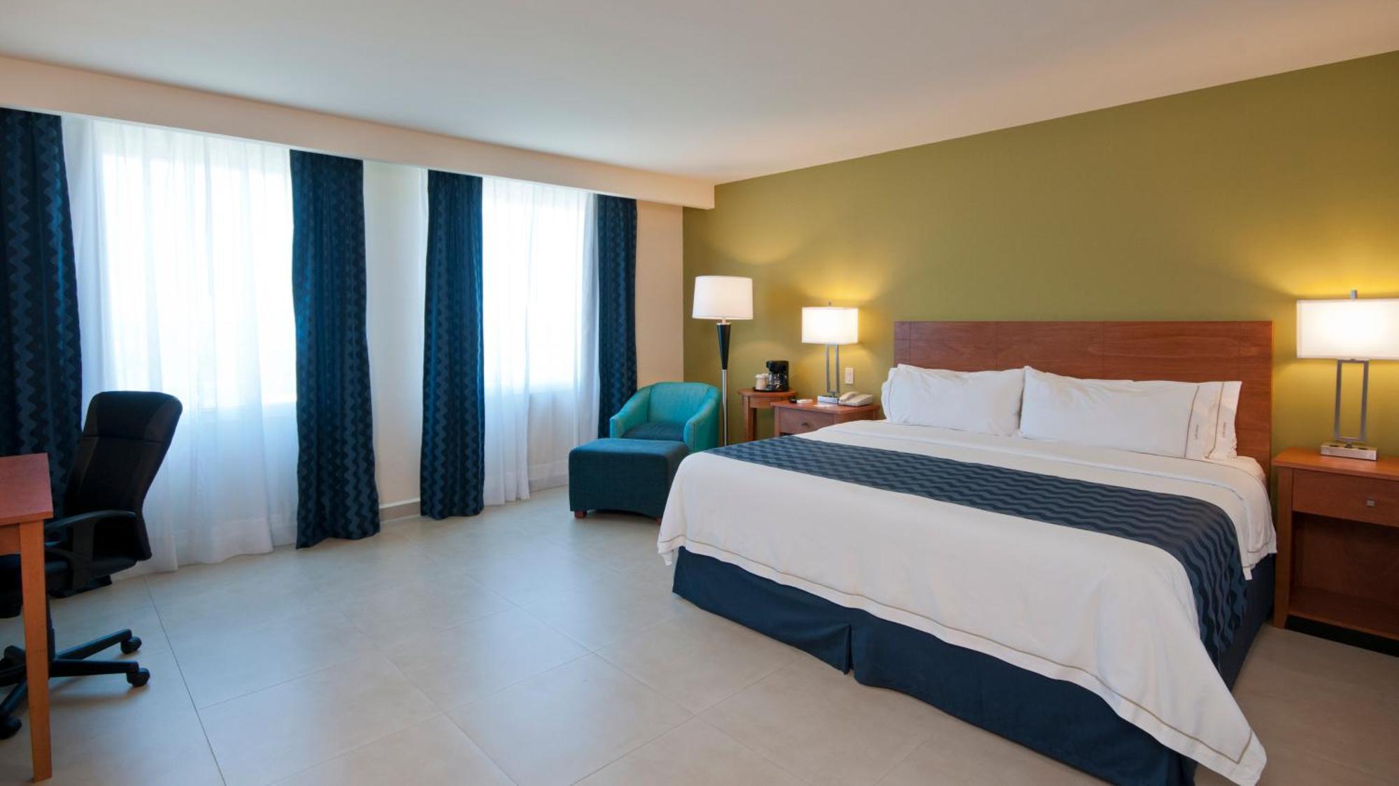 Express By Ihg 3*