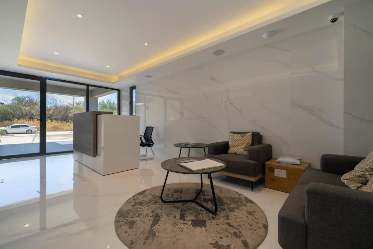 Casa Cabo - The Best, Fully Equipped Luxurious Brand New Holiday home *