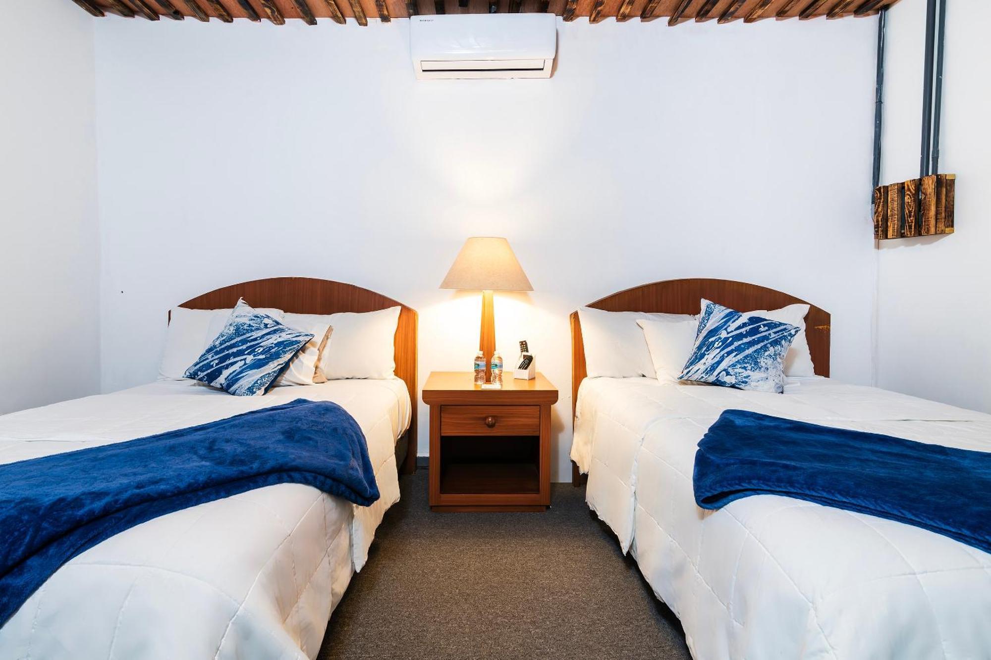 Oyo Del Pescador Bed & Breakfast 4*