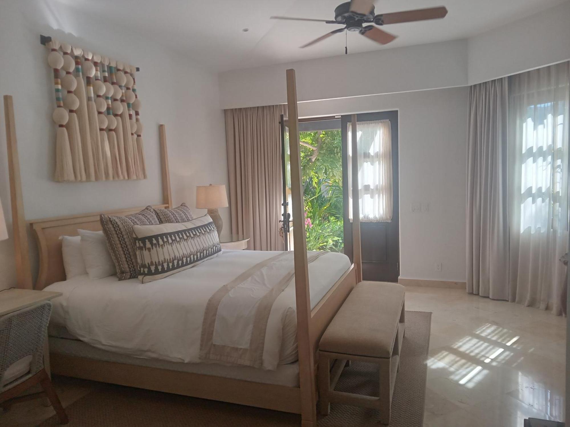 Hacienda La Ballena Resort