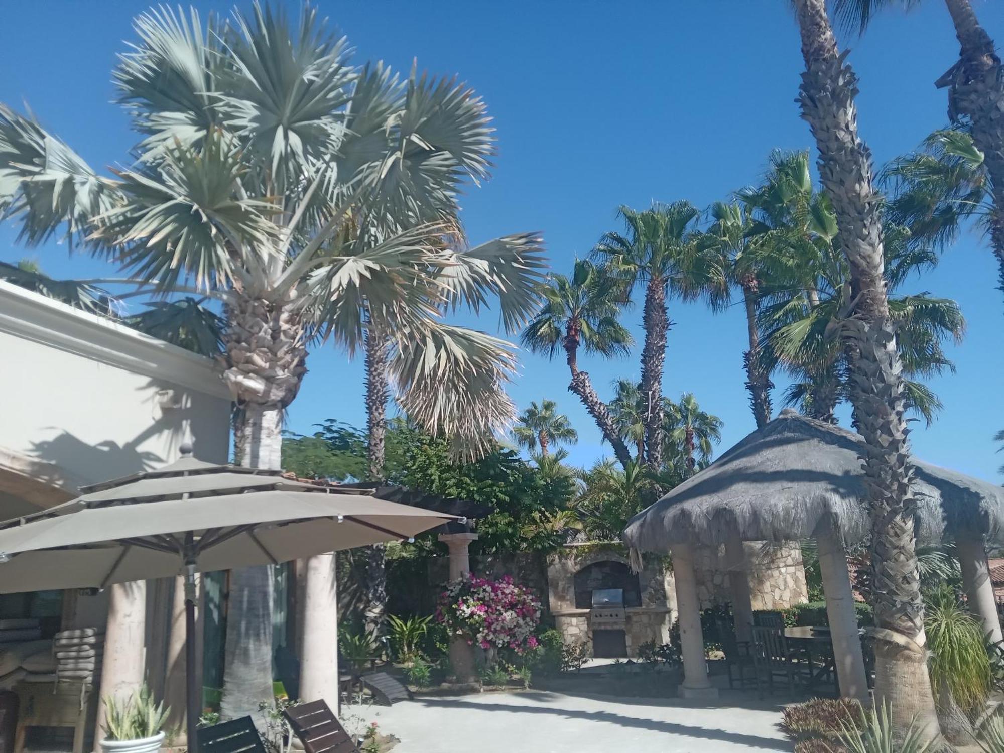 Hacienda La Ballena Resort