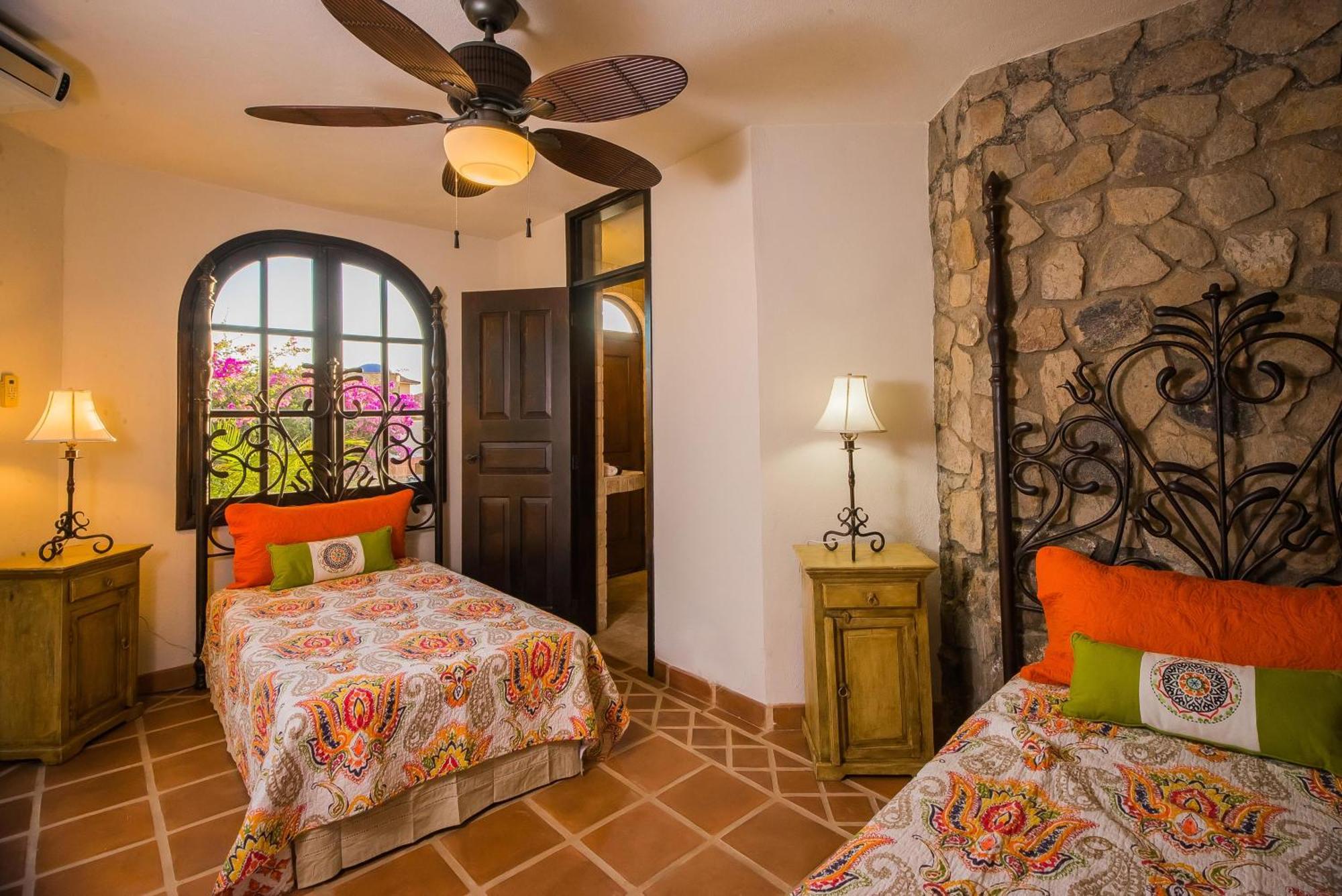 Hacienda Edith Villa