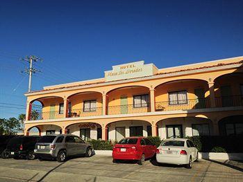 Plaza Dorados 2*