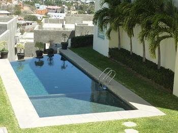 Hotel San Charbel