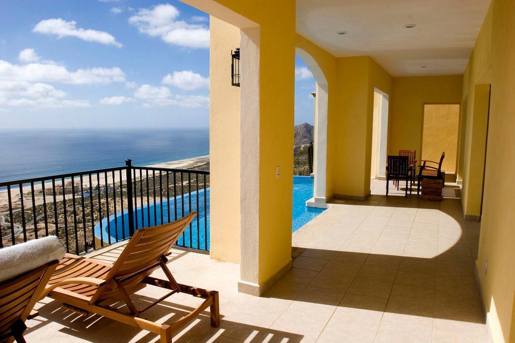 3 Bedroom Ocean View In Villa *